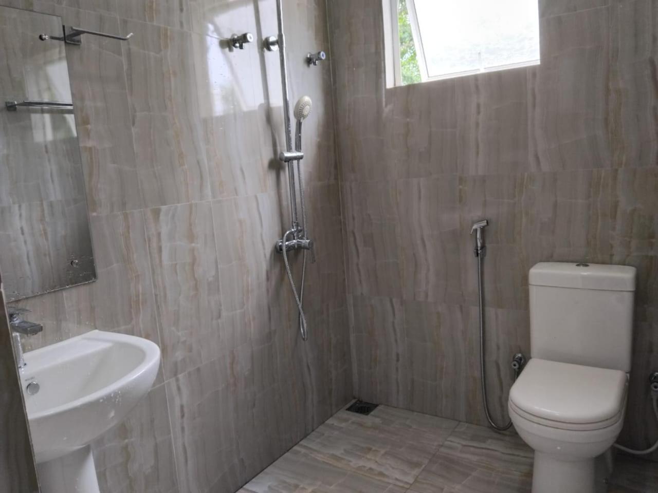 Esha Beach Resort Rooms view 3