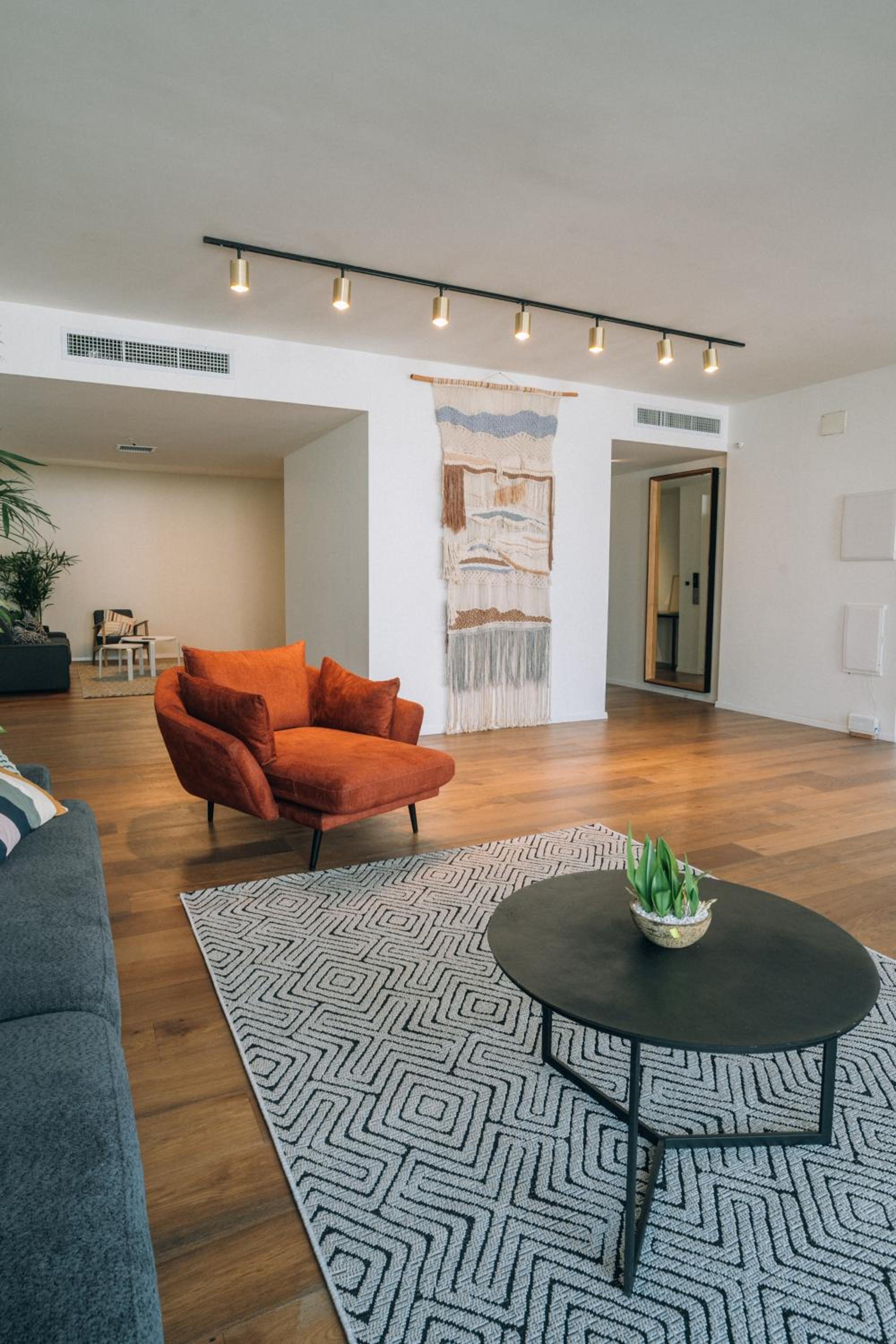 Hayarkon penthouse