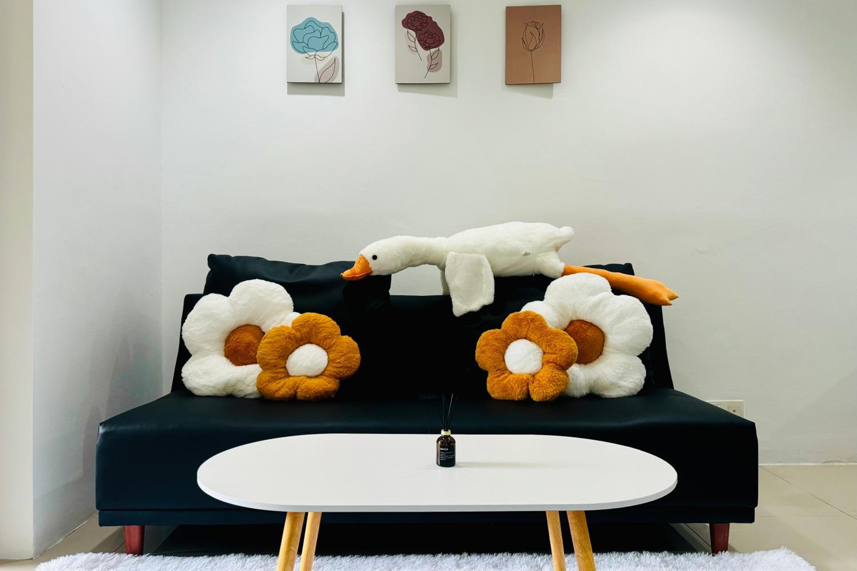 Comfy-Concept Apartment @ B.Bintang (3min walk LRT, Lalaport, TimeSquare)