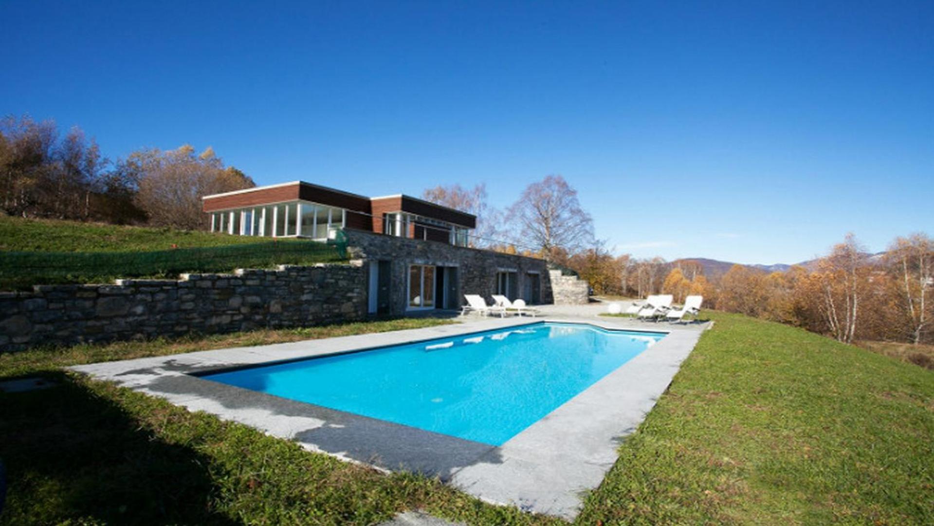 Villa Intelvi view 3