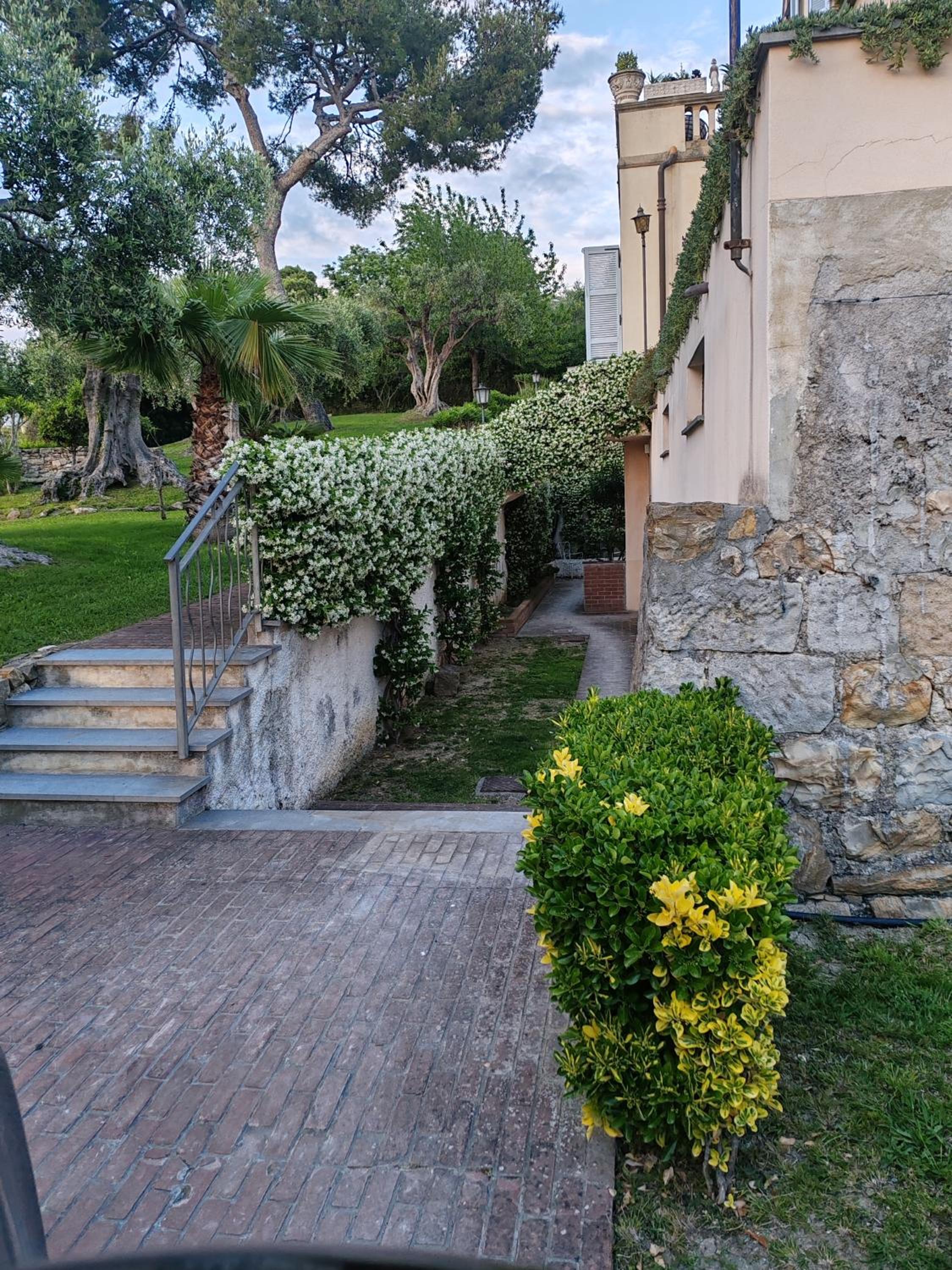 Bordighera Castello Selva Dolce