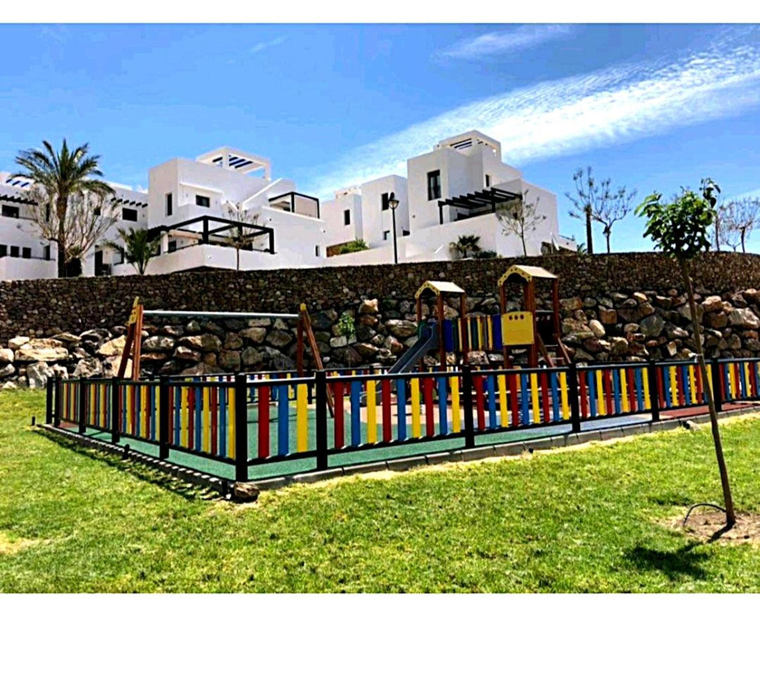 Charming Accommodation in Mojacar with Private Parking