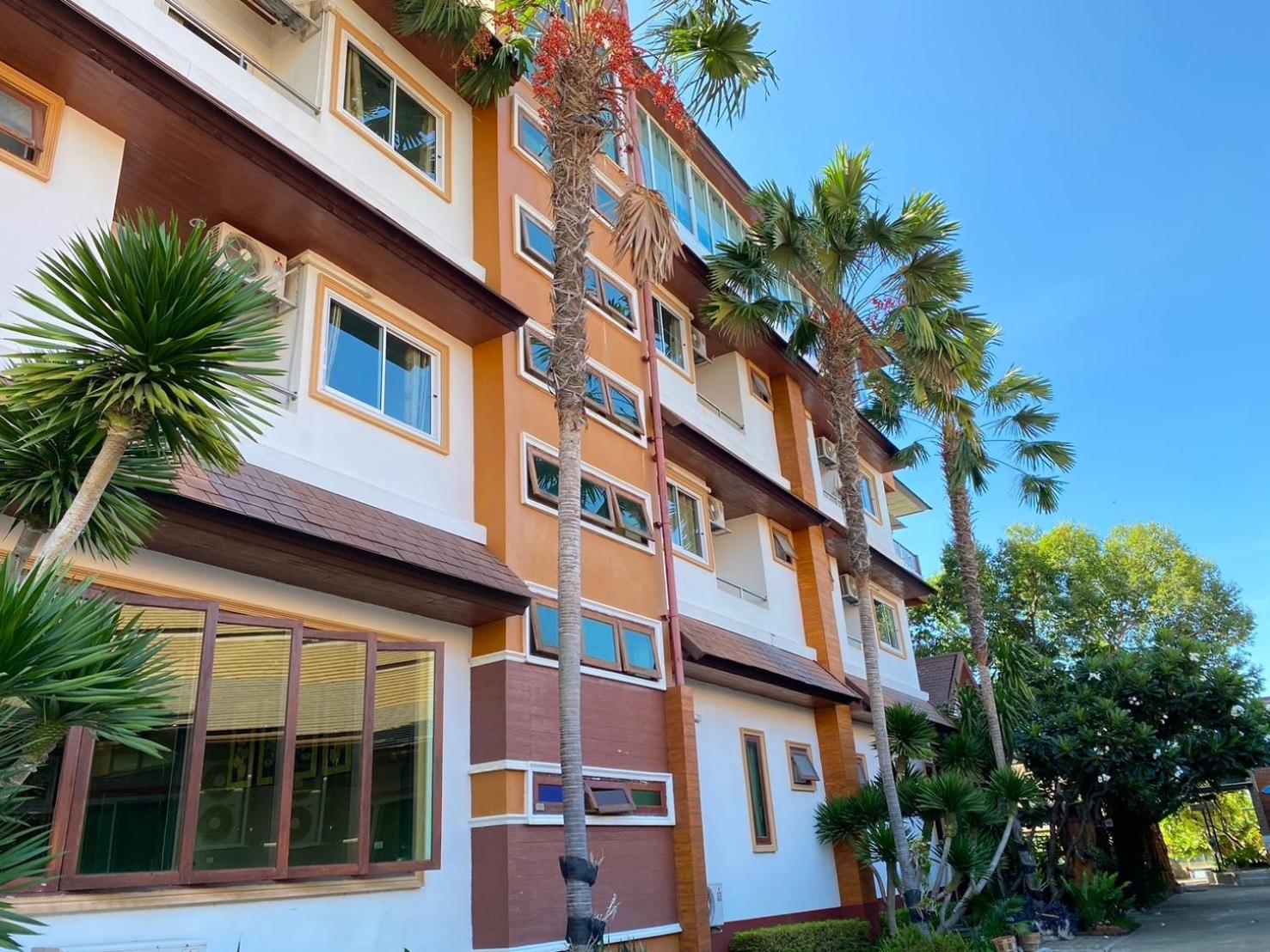 Chaophayathara Riverside Hotel