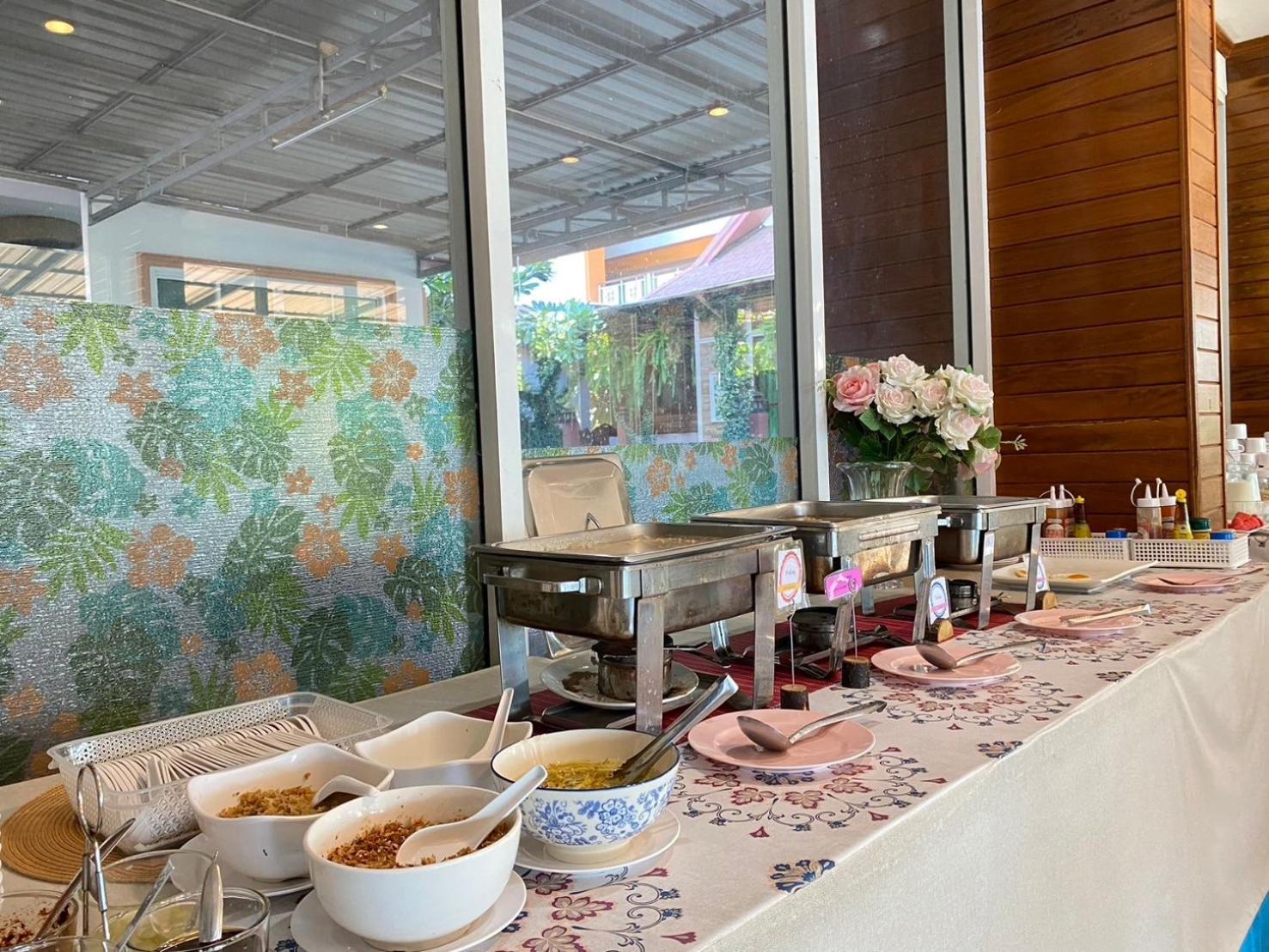 Chaophayathara Riverside Hotel
