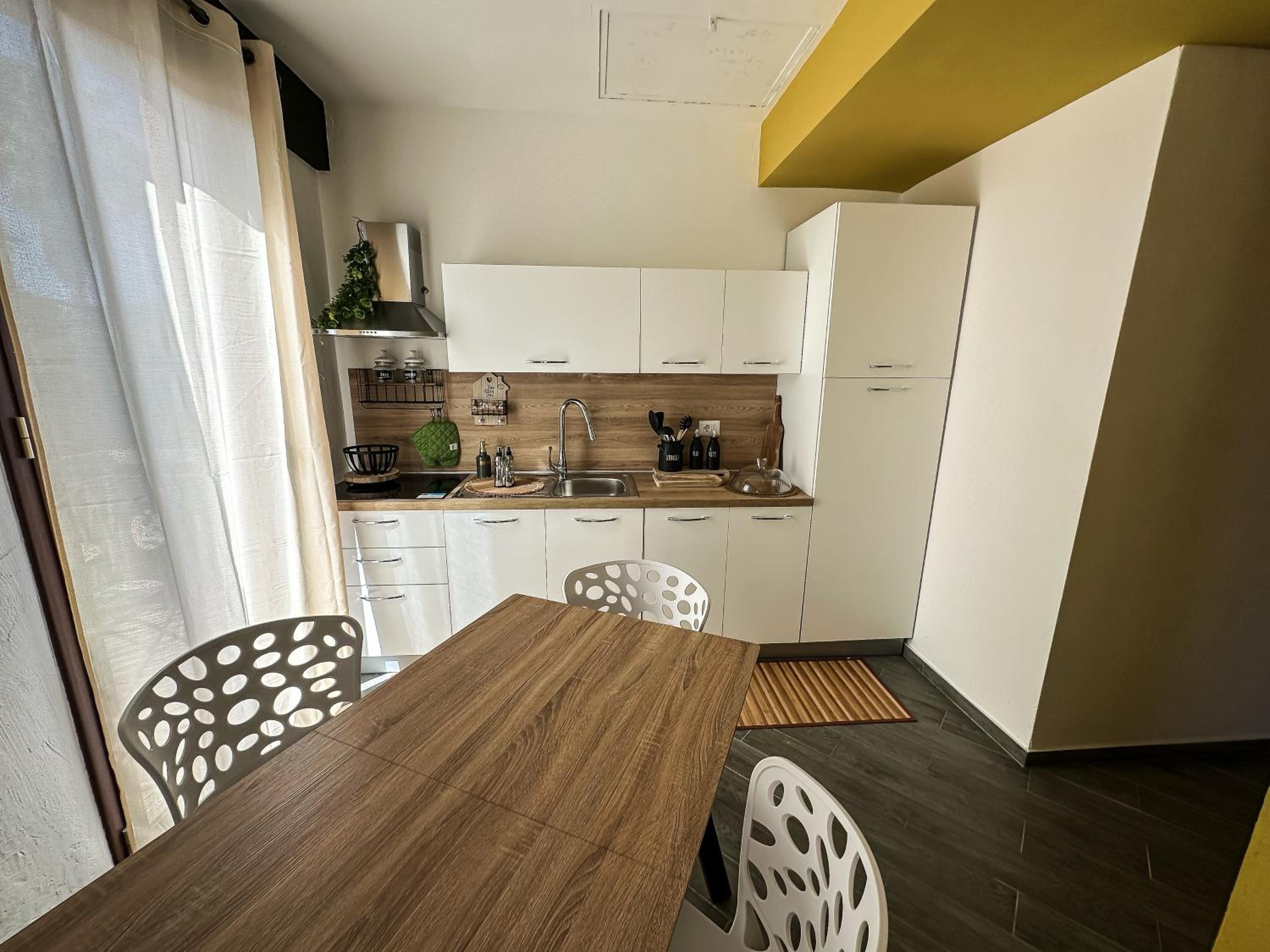 Intero Appartamento con Terrazza - Villa Ciaculli view 4