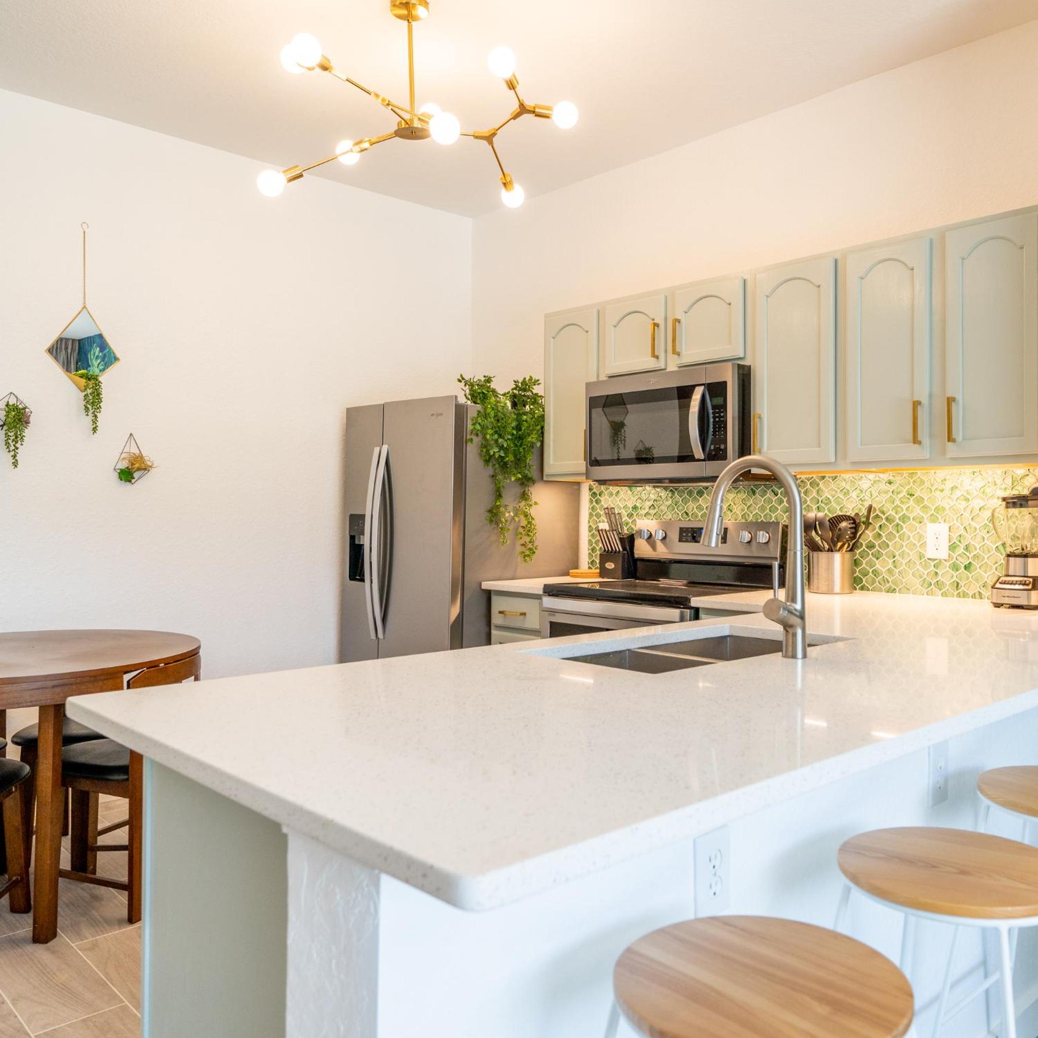 Chic Jungle Escape with Pool near Disney