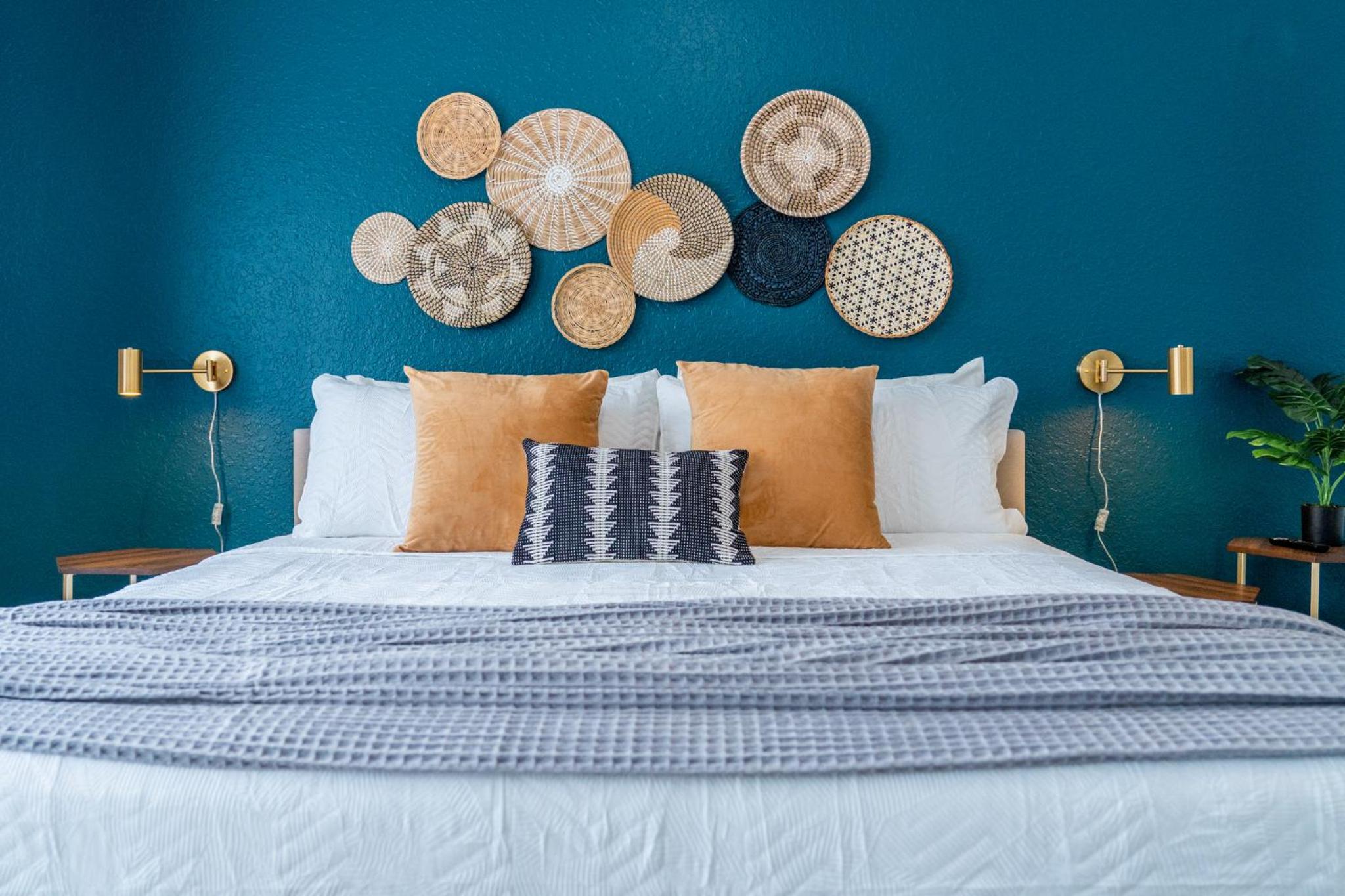Chic Jungle Escape with Pool near Disney