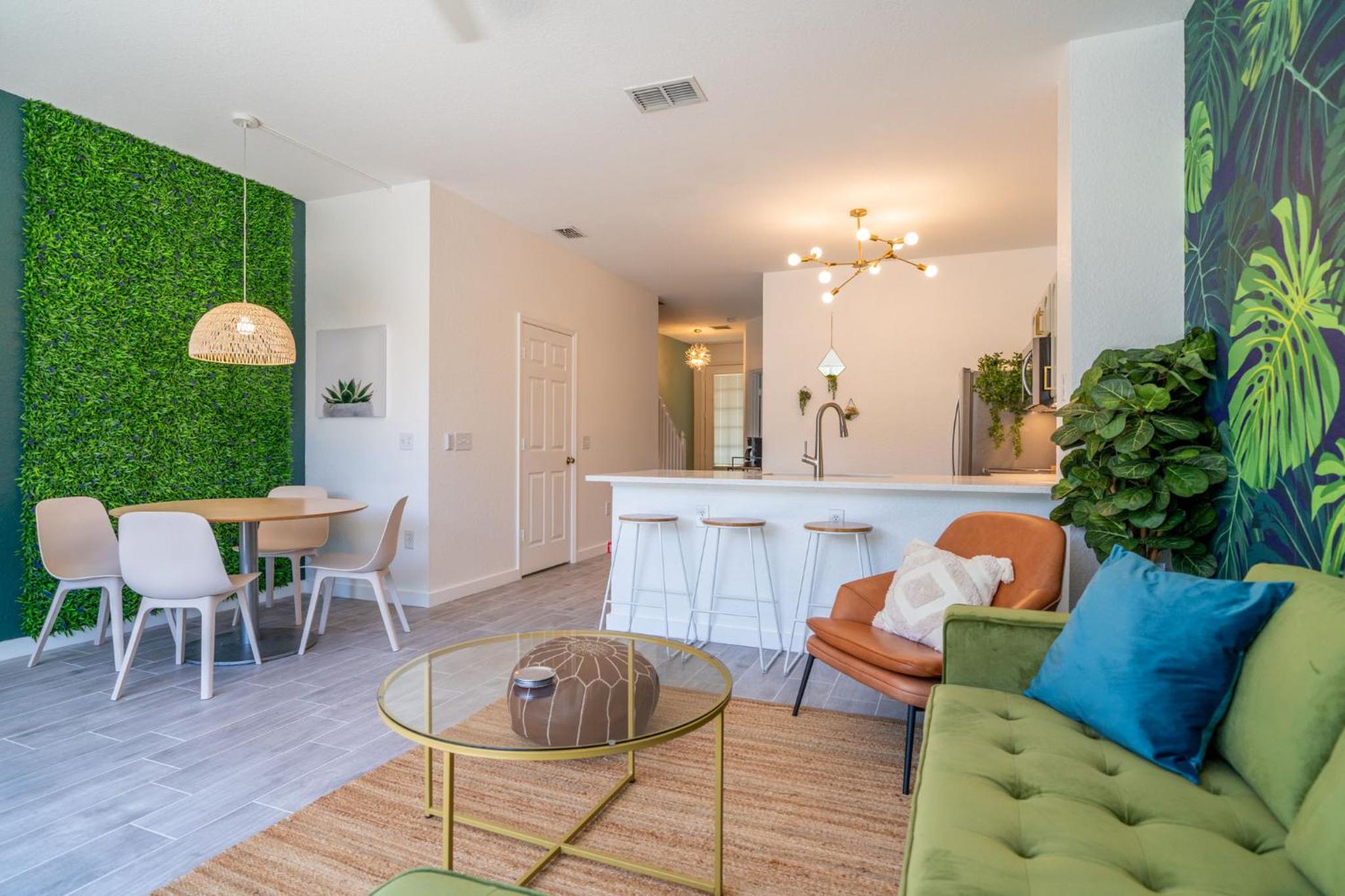 Chic Jungle Escape with Pool near Disney
