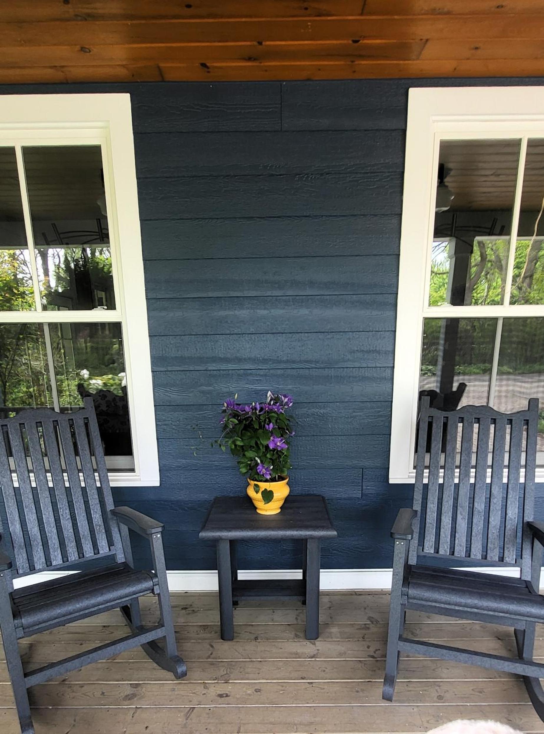 The Royal Manor Inn