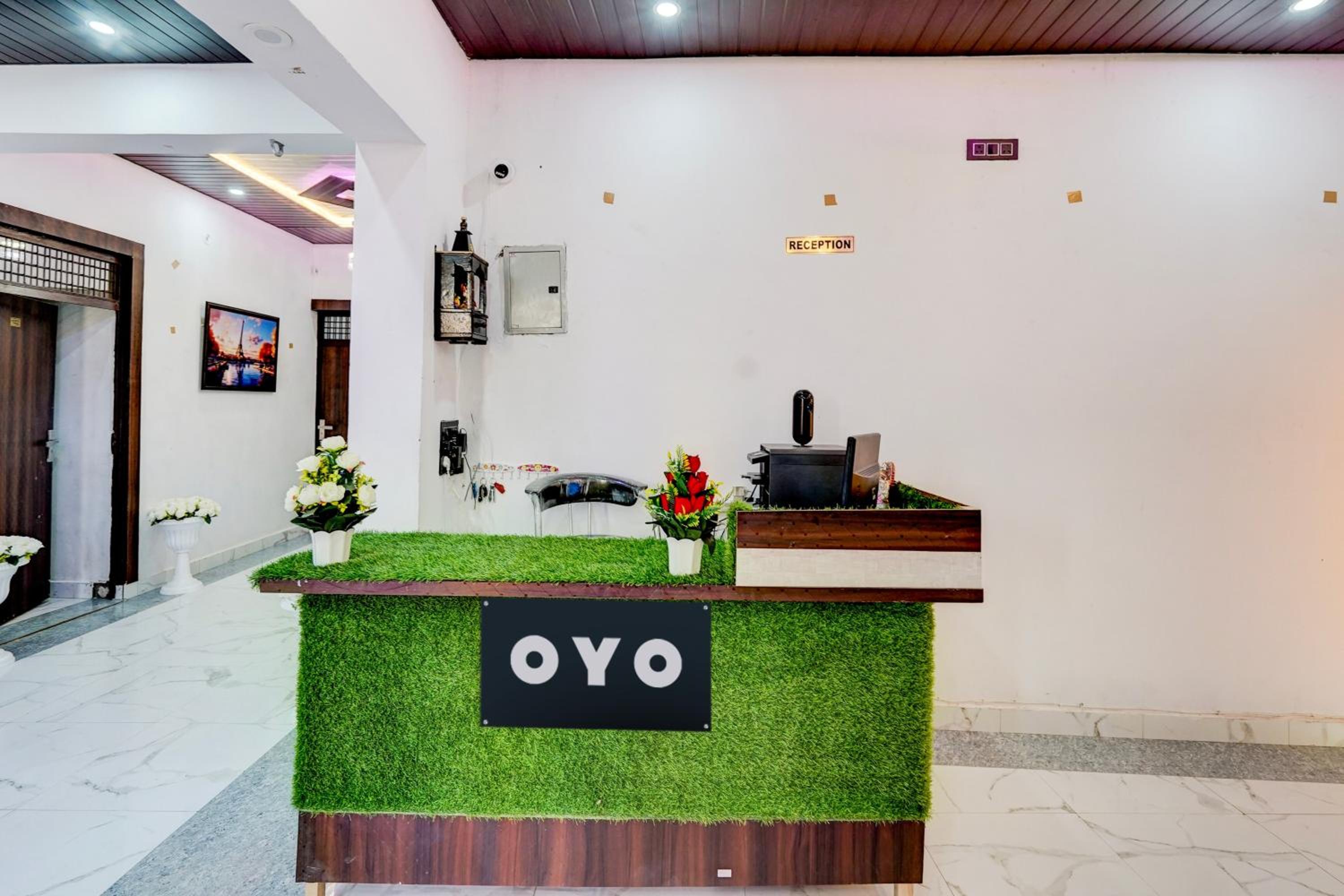 OYO JANNAT RESIDENCY