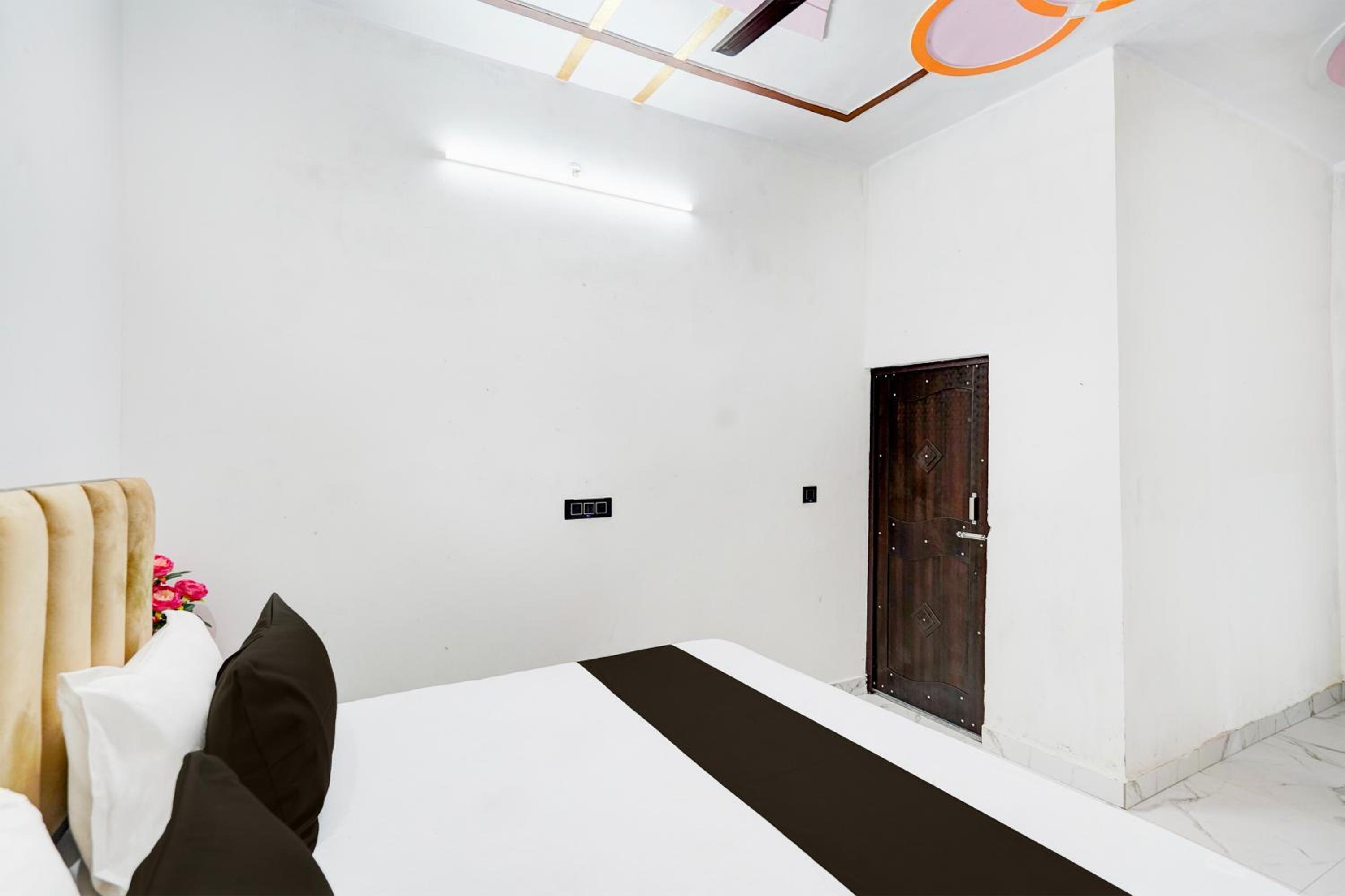 OYO JANNAT RESIDENCY