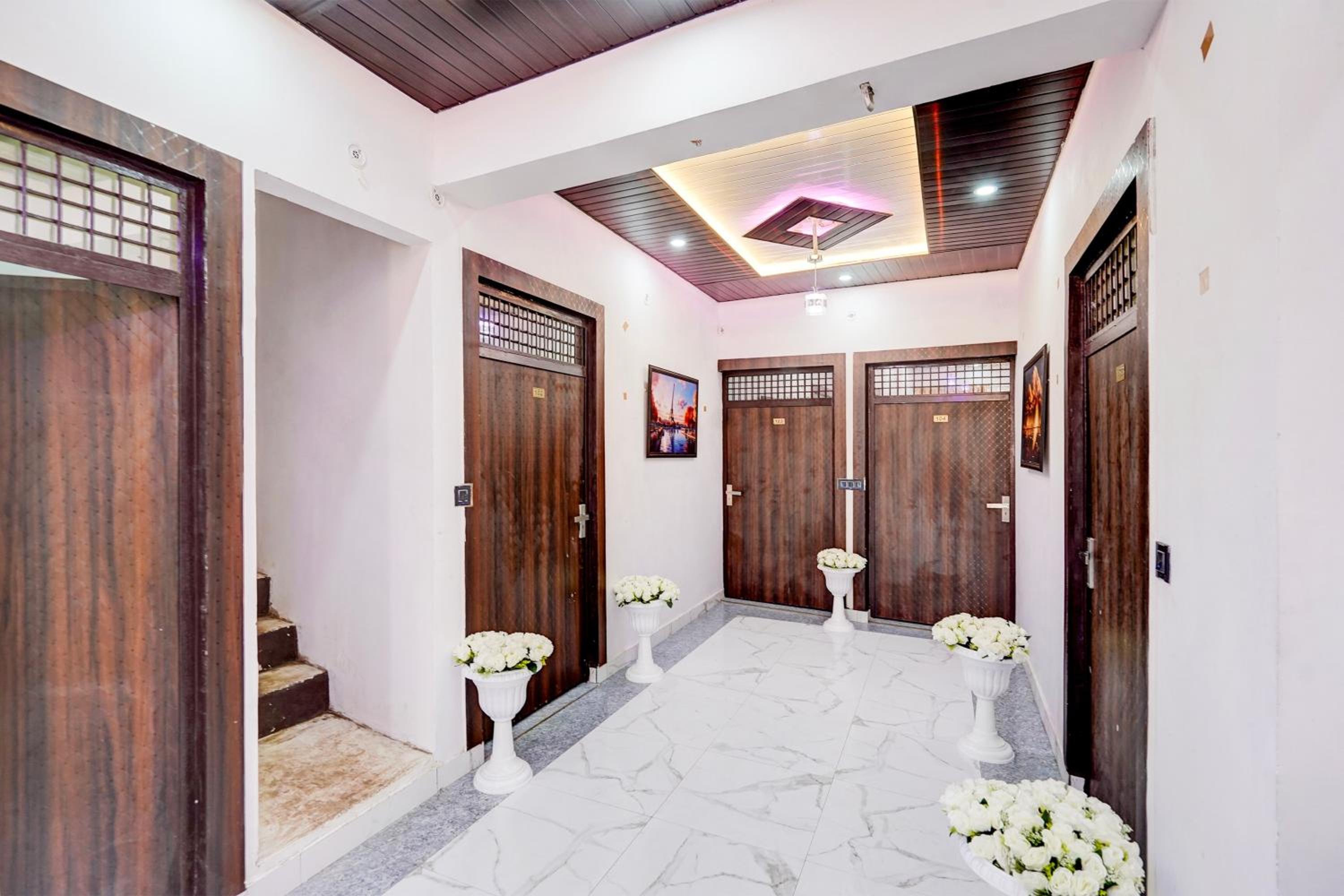 OYO JANNAT RESIDENCY