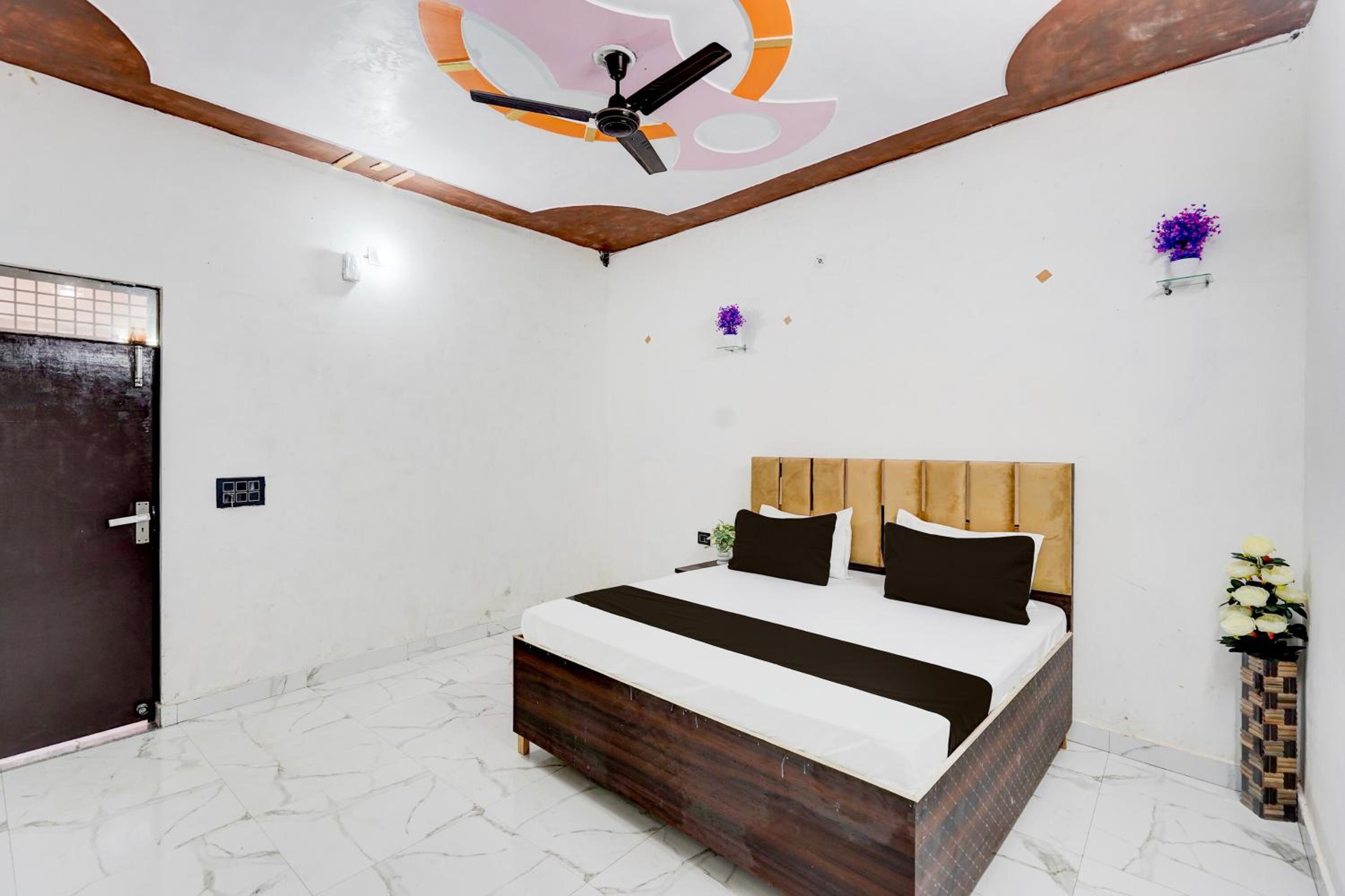 OYO JANNAT RESIDENCY