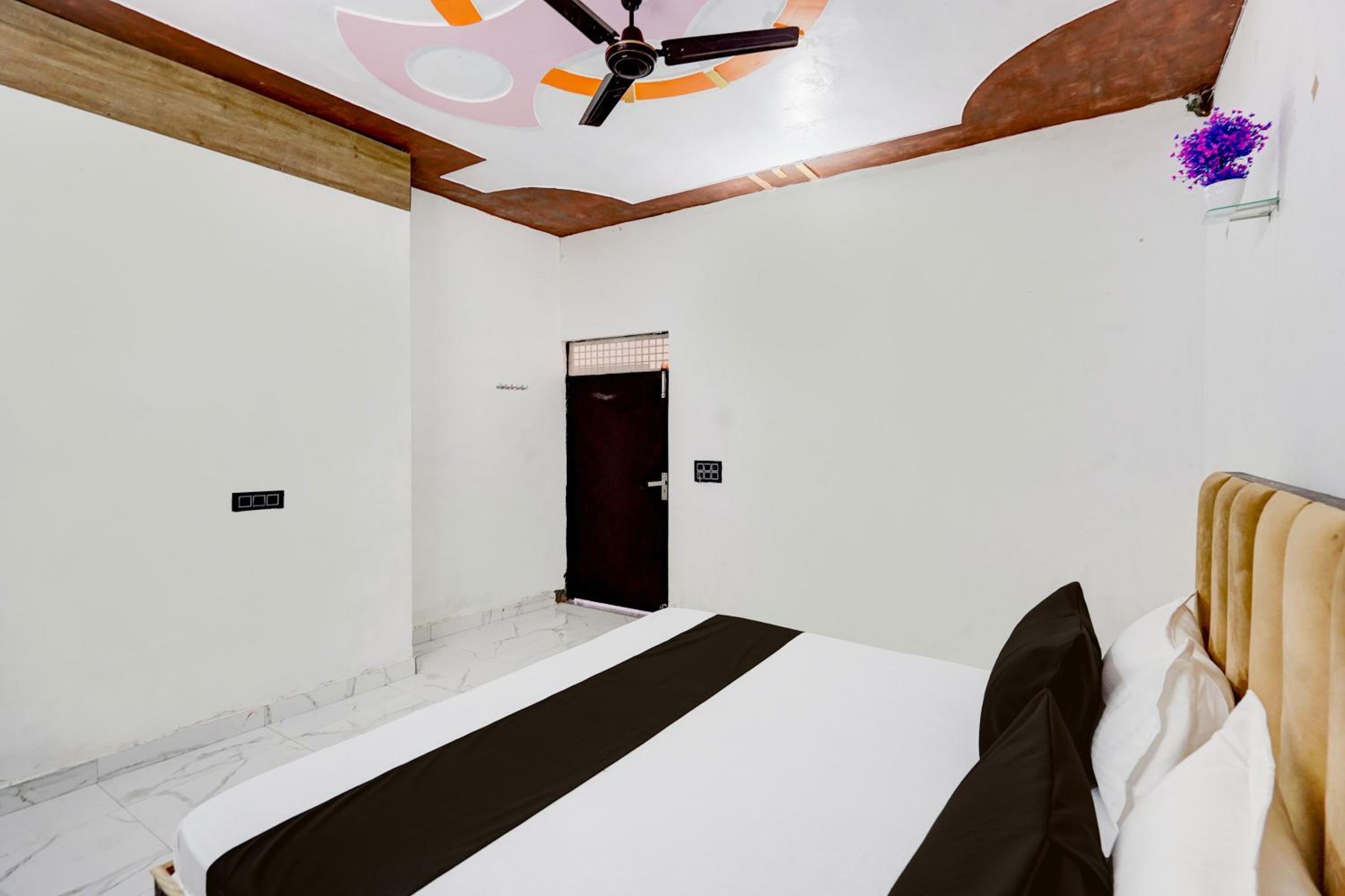 OYO JANNAT RESIDENCY