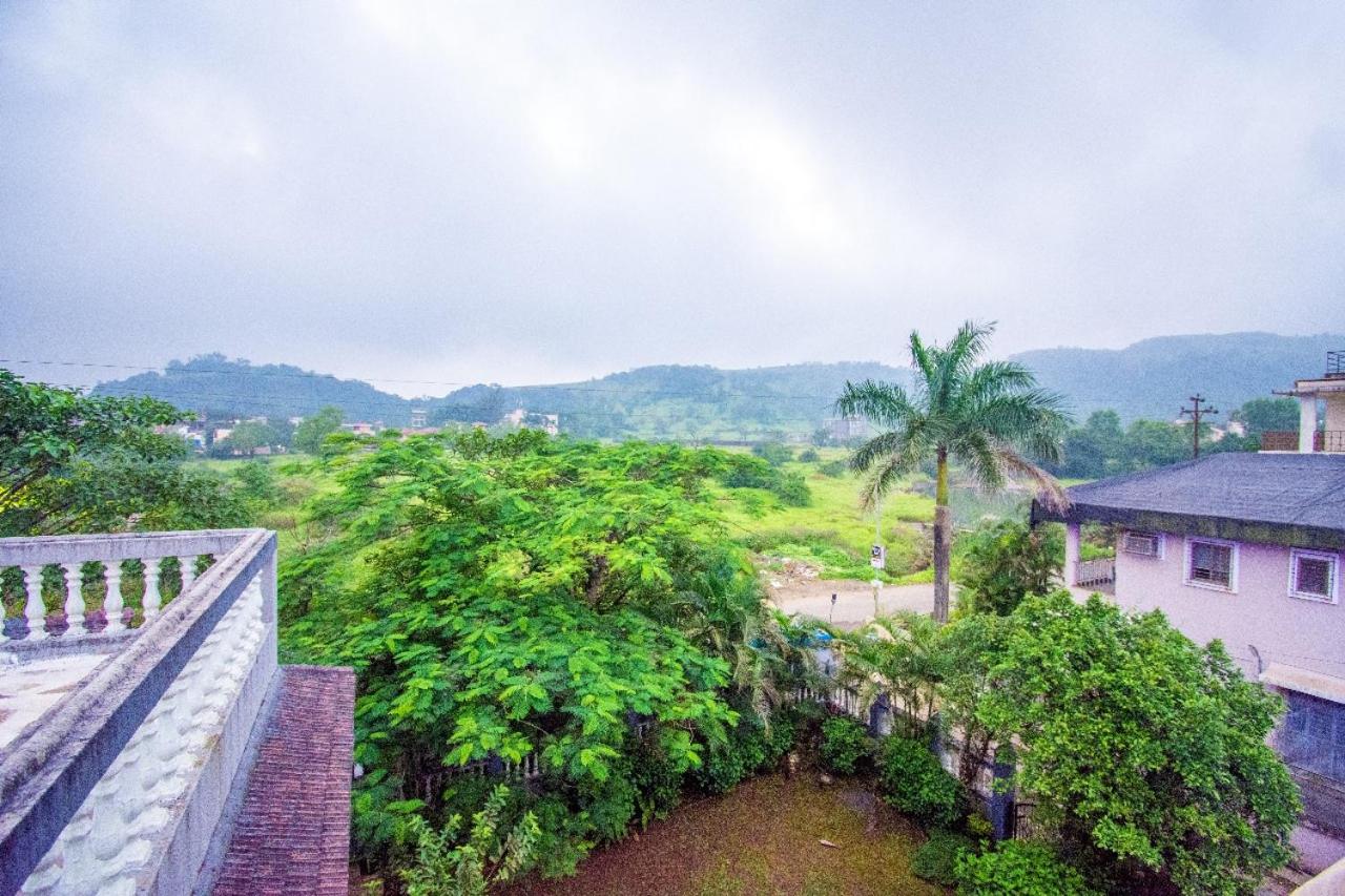 Silver Leaf 4bhk Villa Lonavala view 2