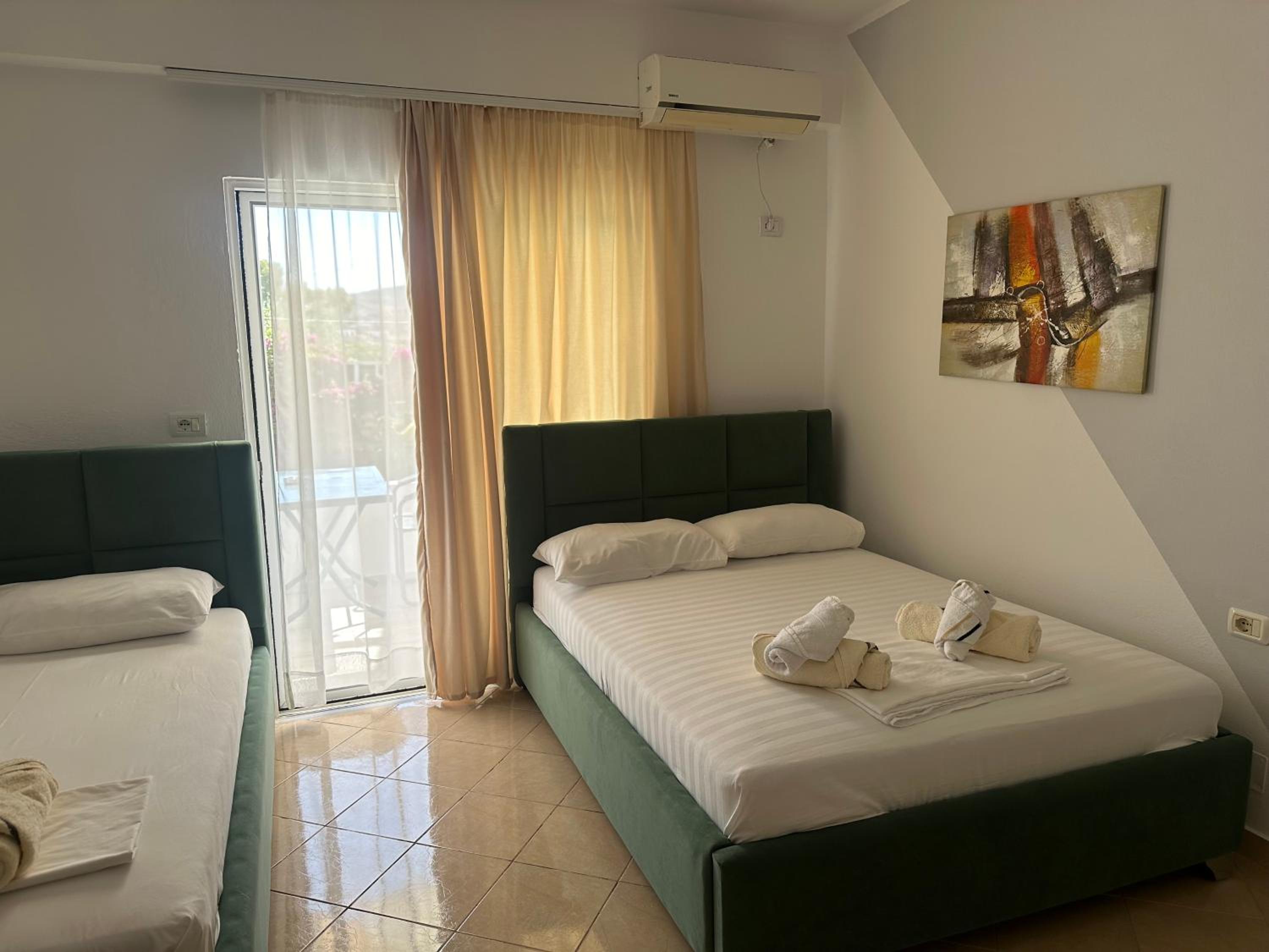 Skenderi Apartments