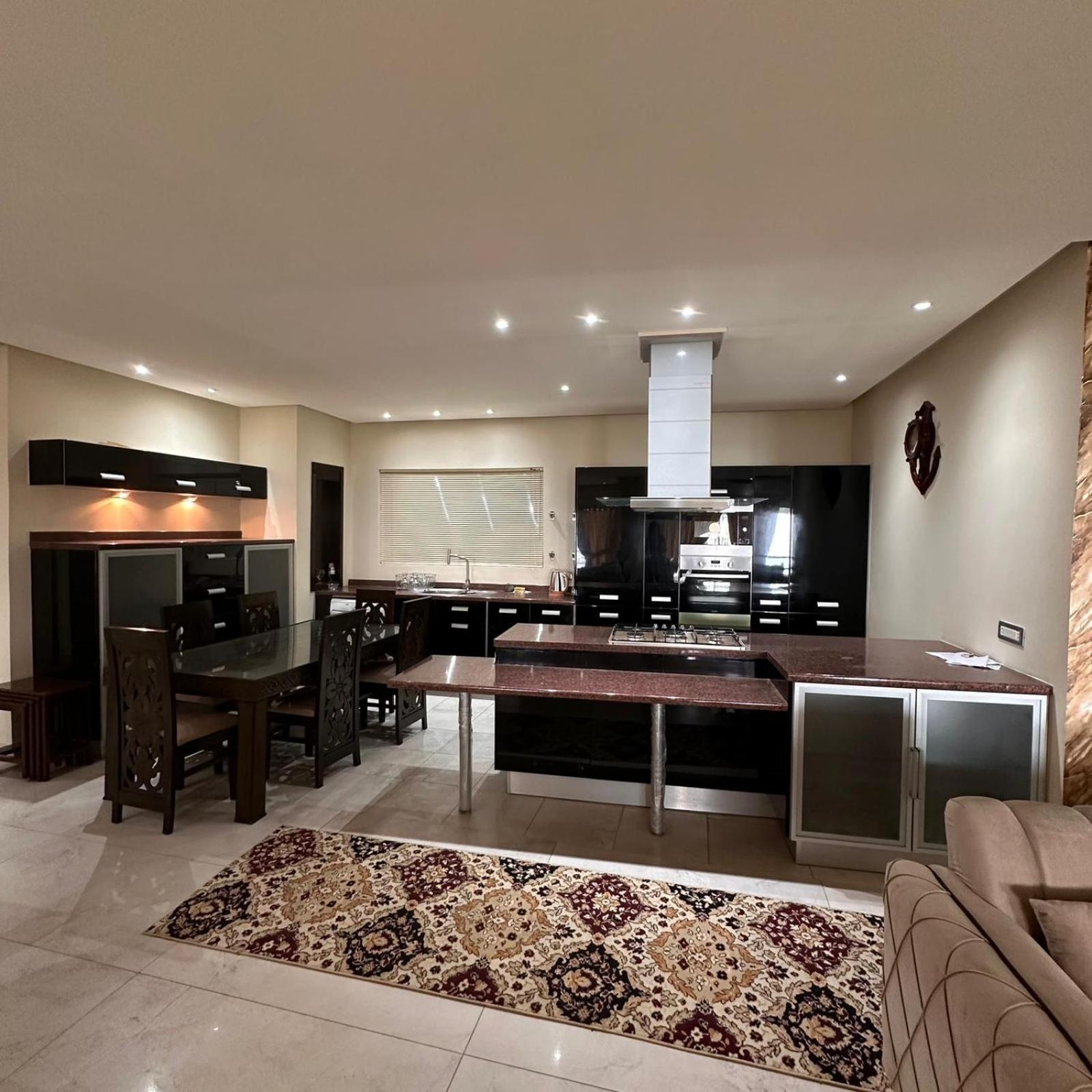 Stunning Penthouse in Murree Golf City Avenue view 3