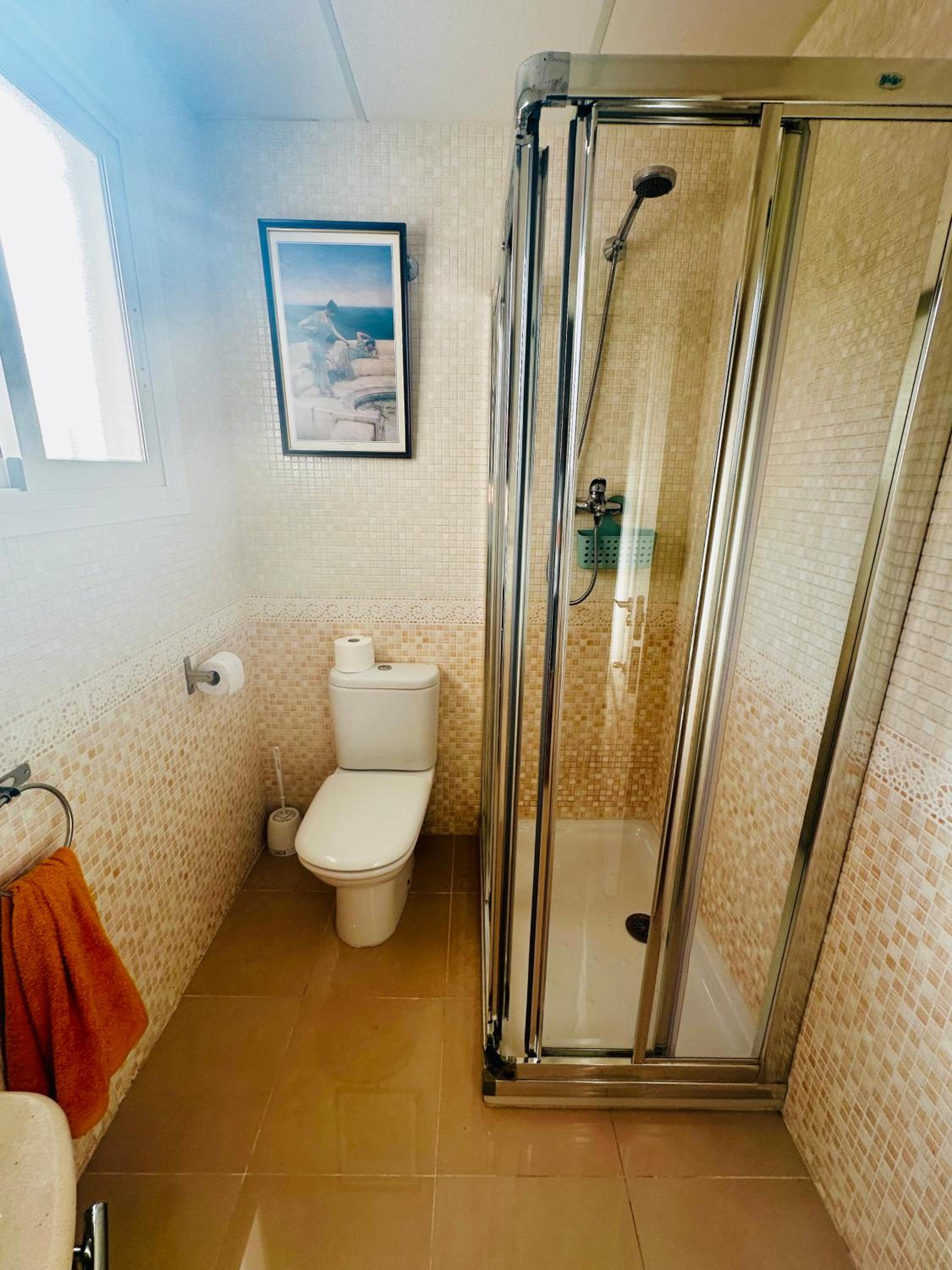 Chalet con piscina privada y aacc
