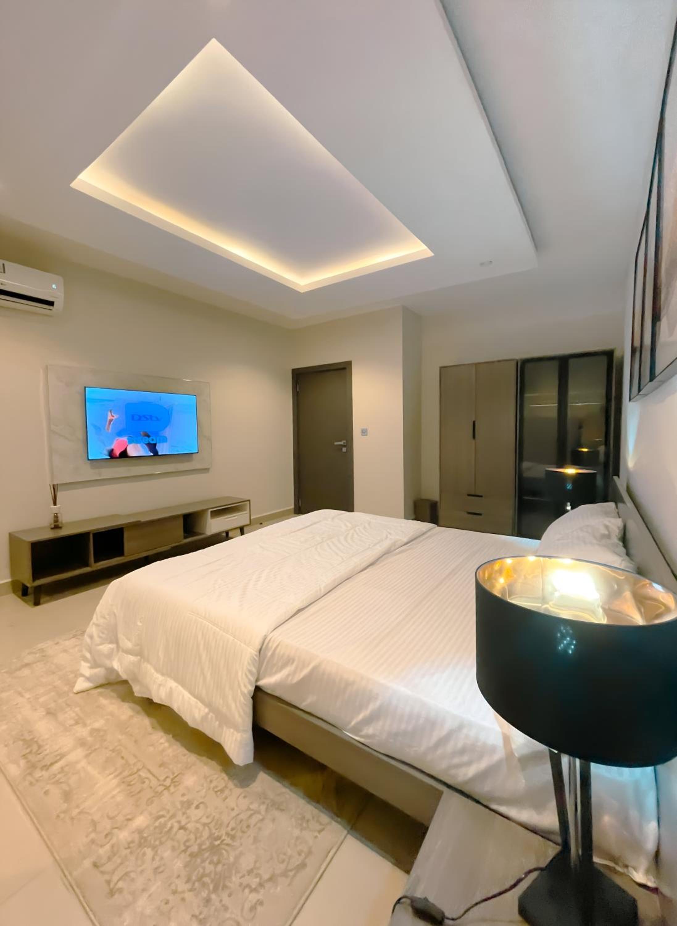4 bed Apartment in Jahi, Abuja view 5