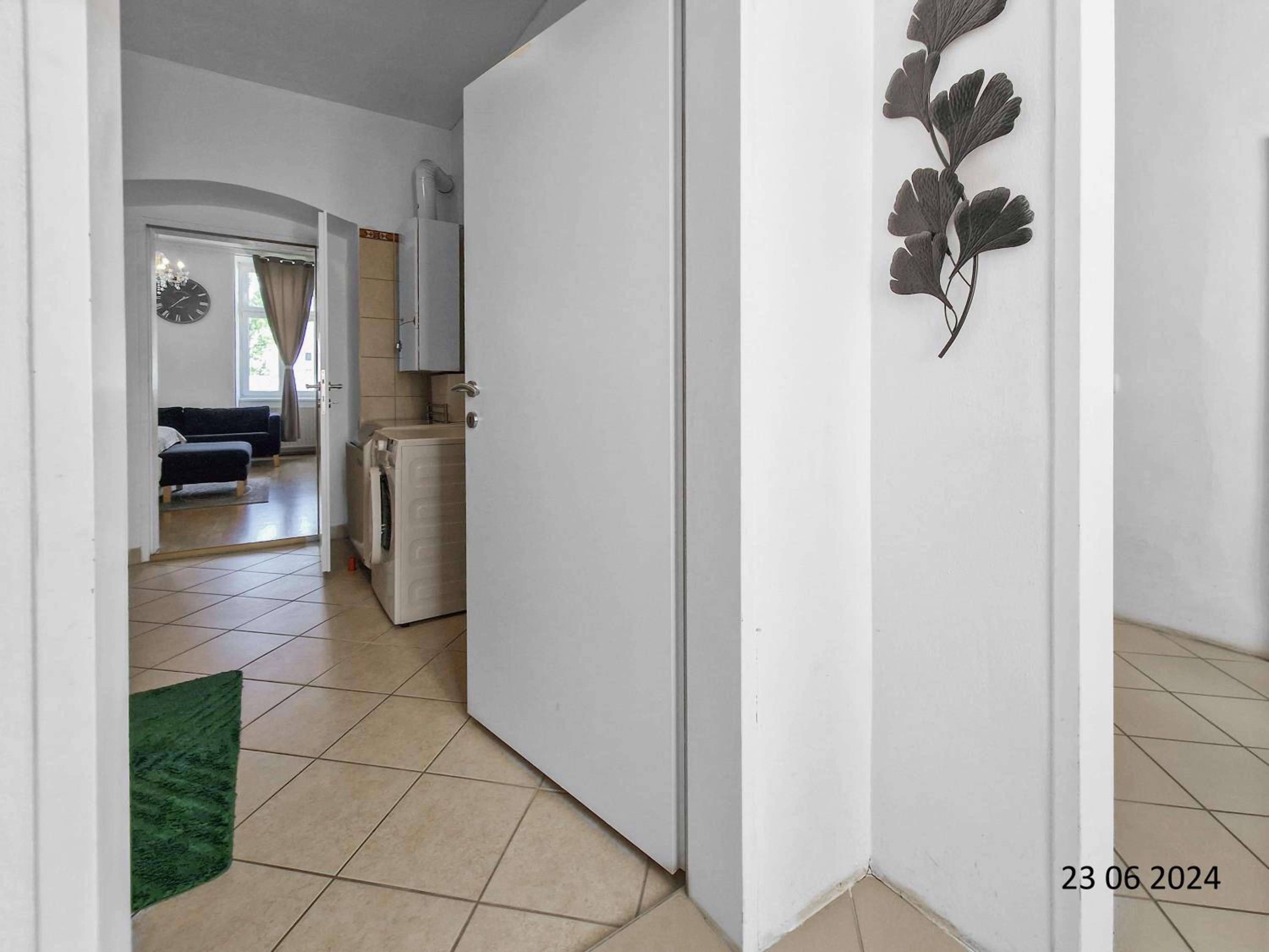Three King-Size Beds, Three Bedrooms