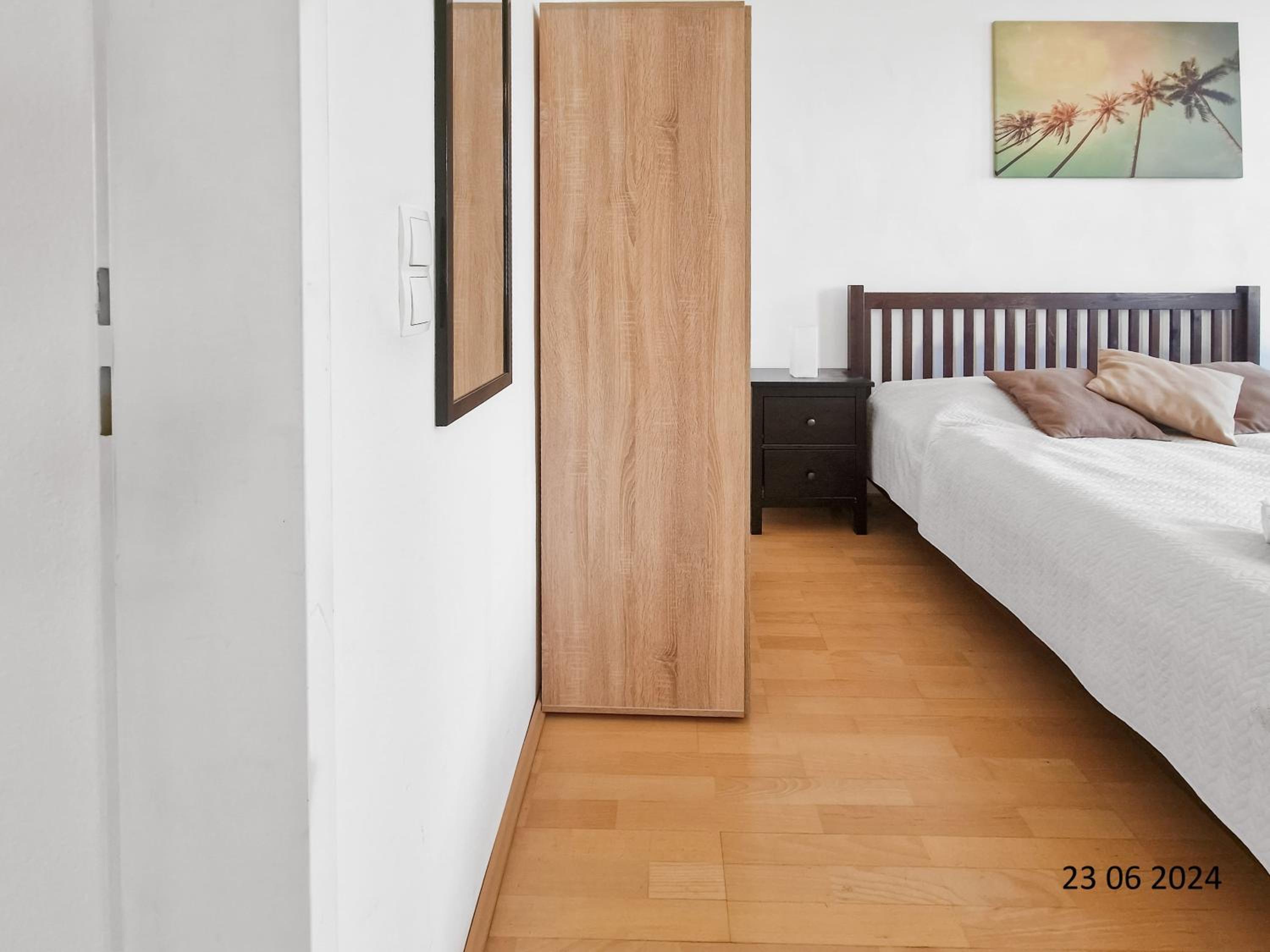 Three King-Size Beds, Three Bedrooms