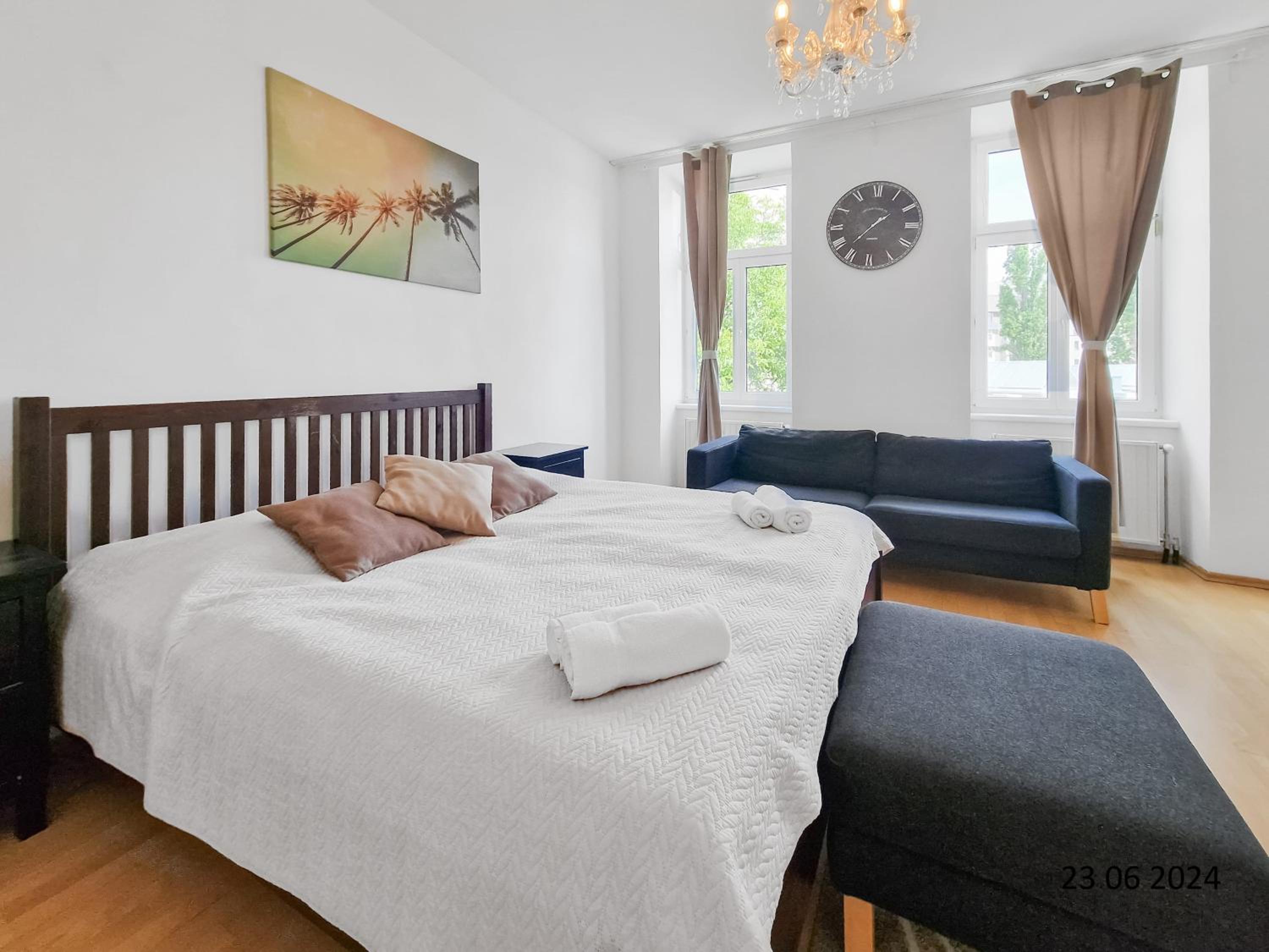 Three King-Size Beds, Three Bedrooms