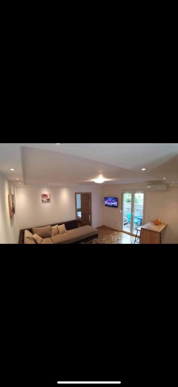 Apartment Dd