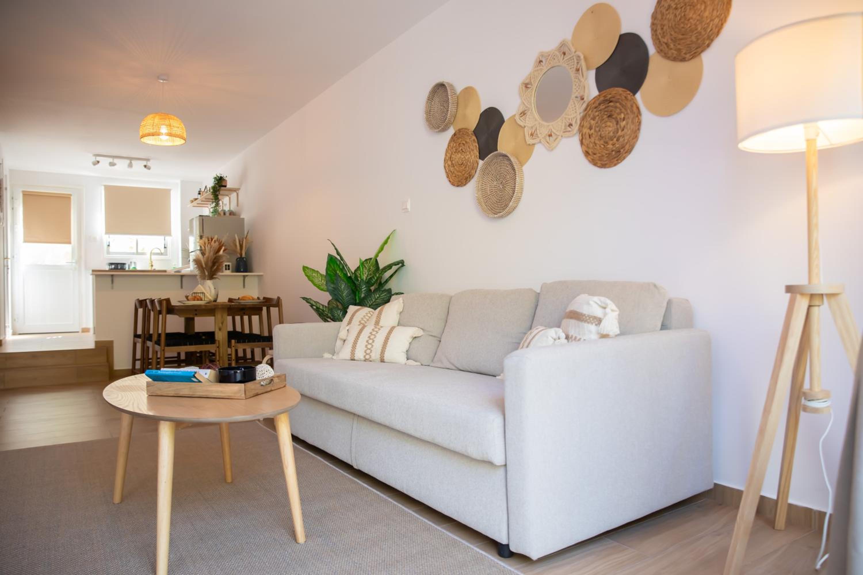 Romi's Vacation Townhouse
