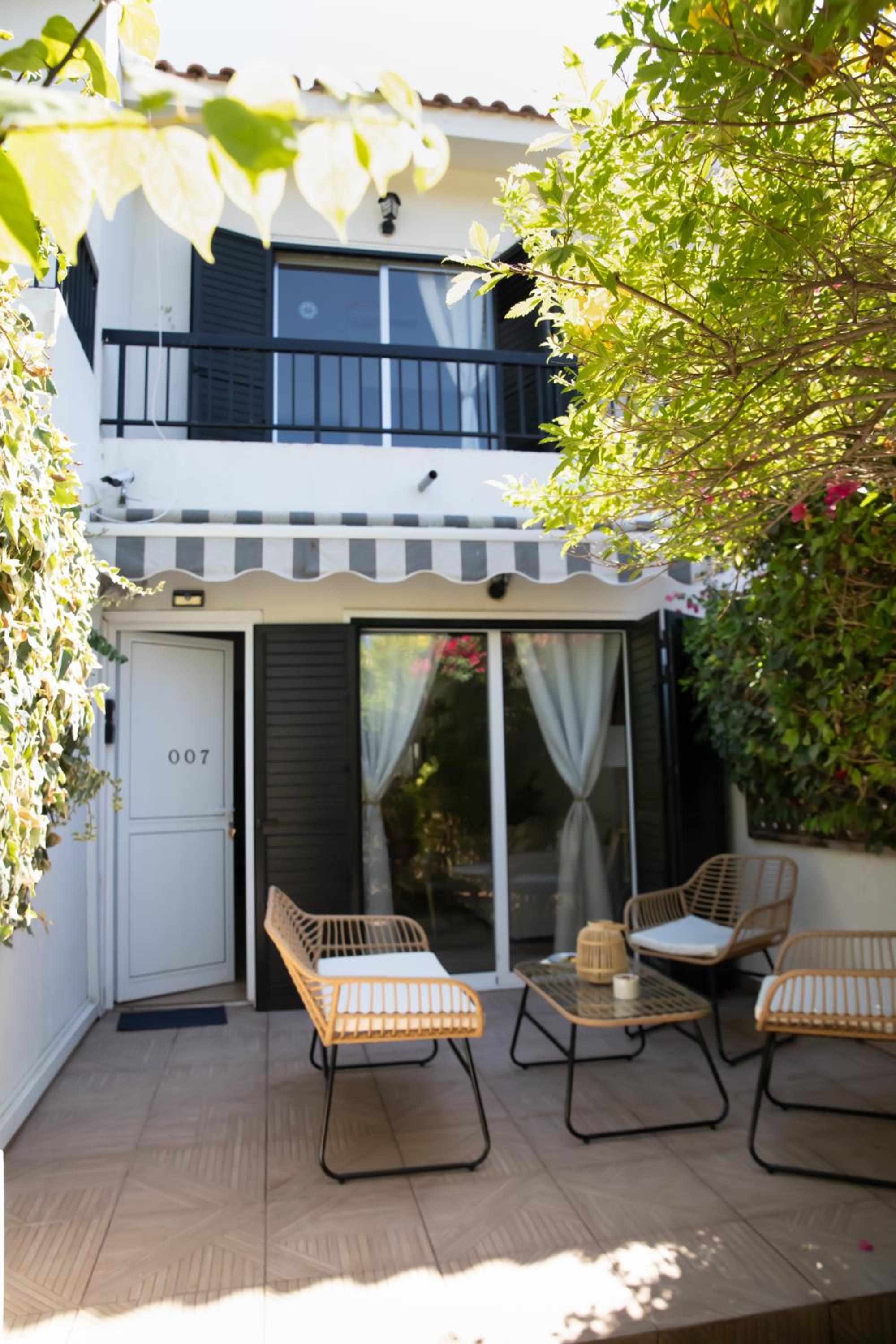 Romi's Vacation Townhouse