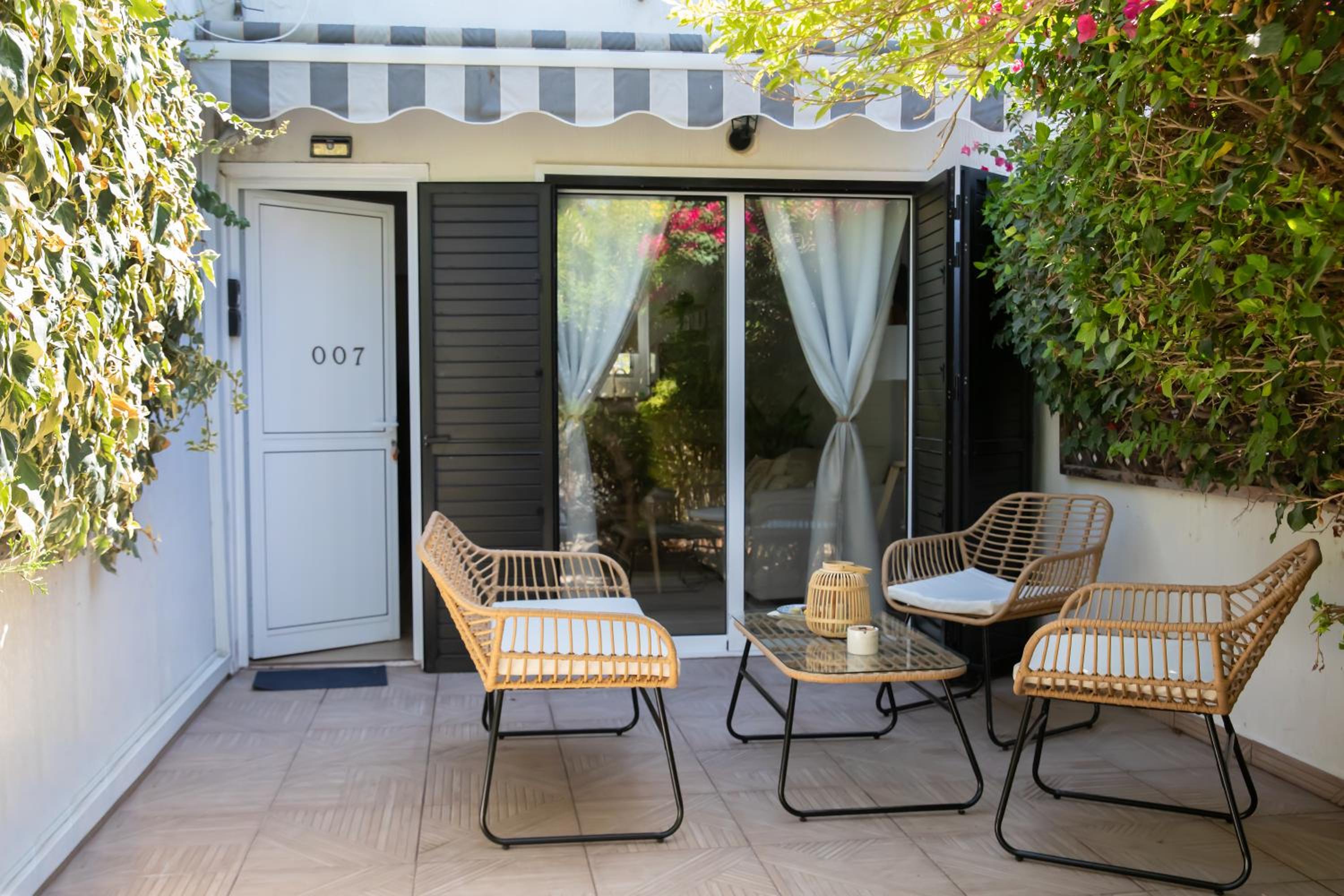 Romi's Vacation Townhouse