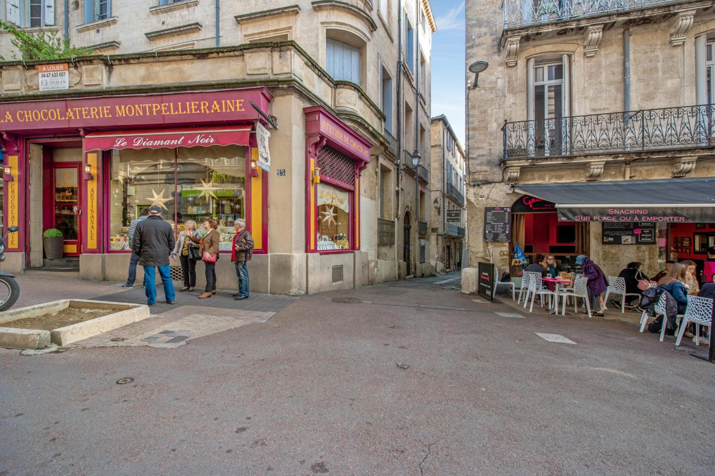 Le nid de saint-guilhem - Premiere conciergerie