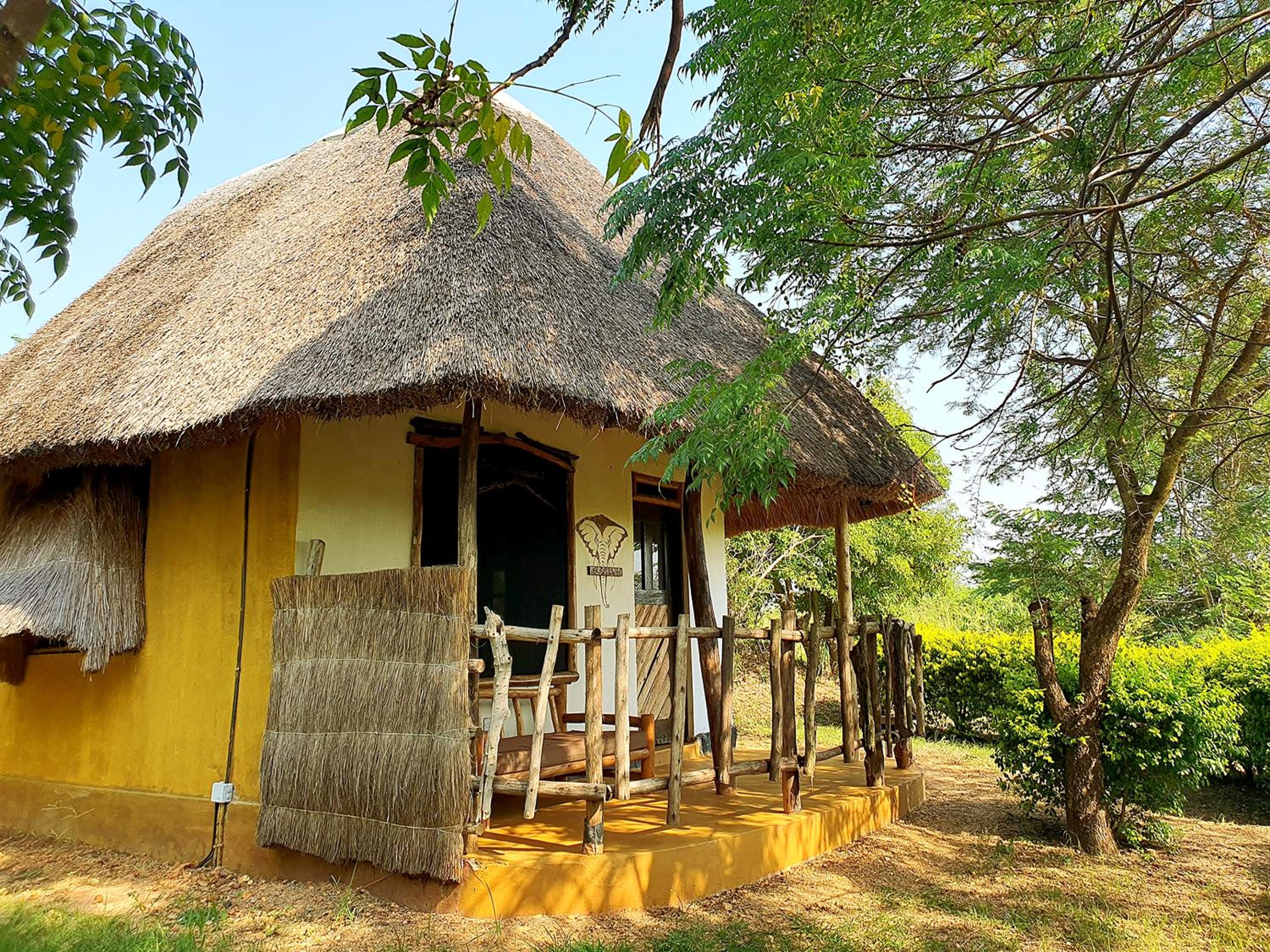 Hornbill Bush Lodge