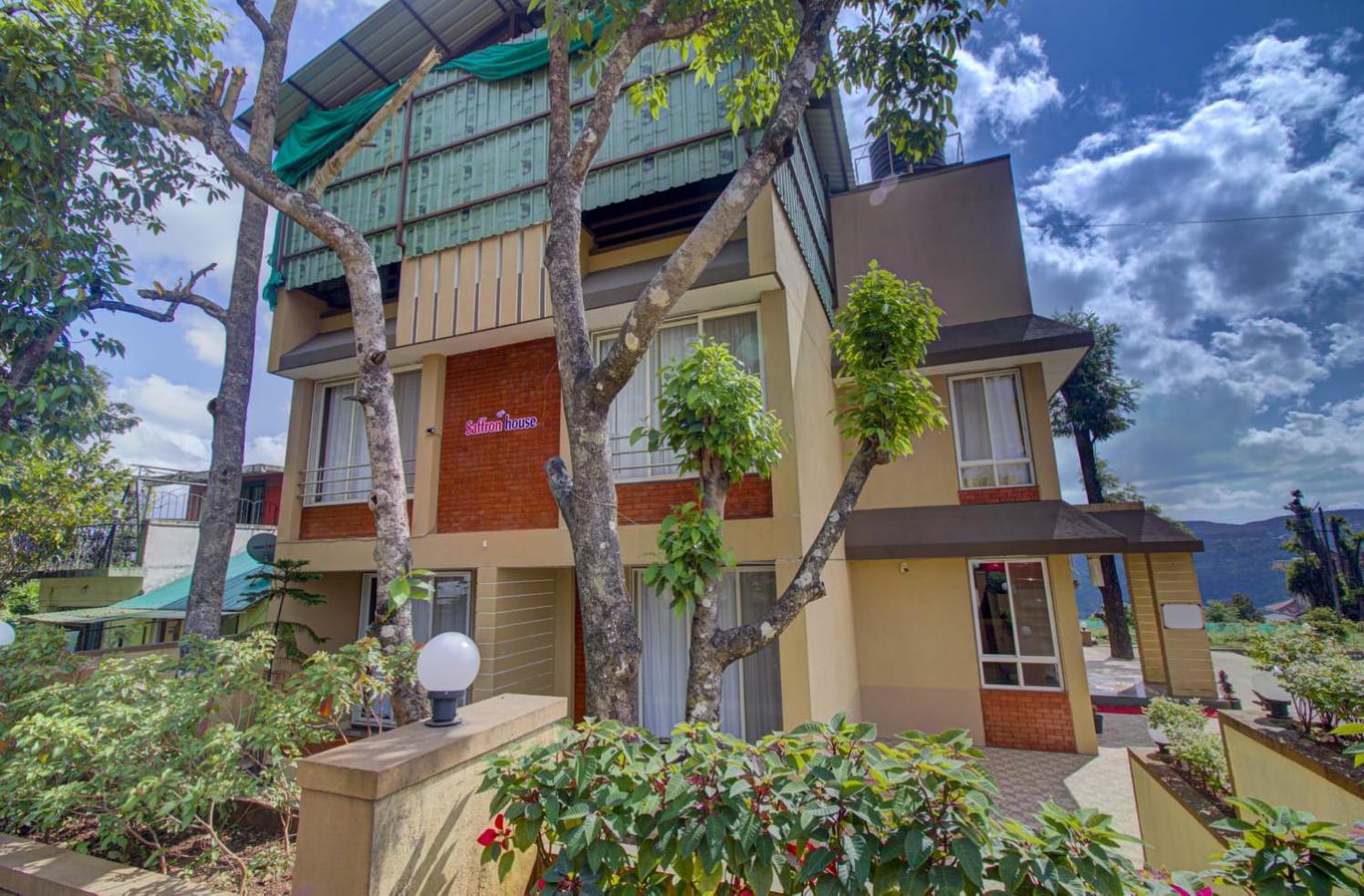 Family 8Bhk Villa Mahabaleshwar view 3