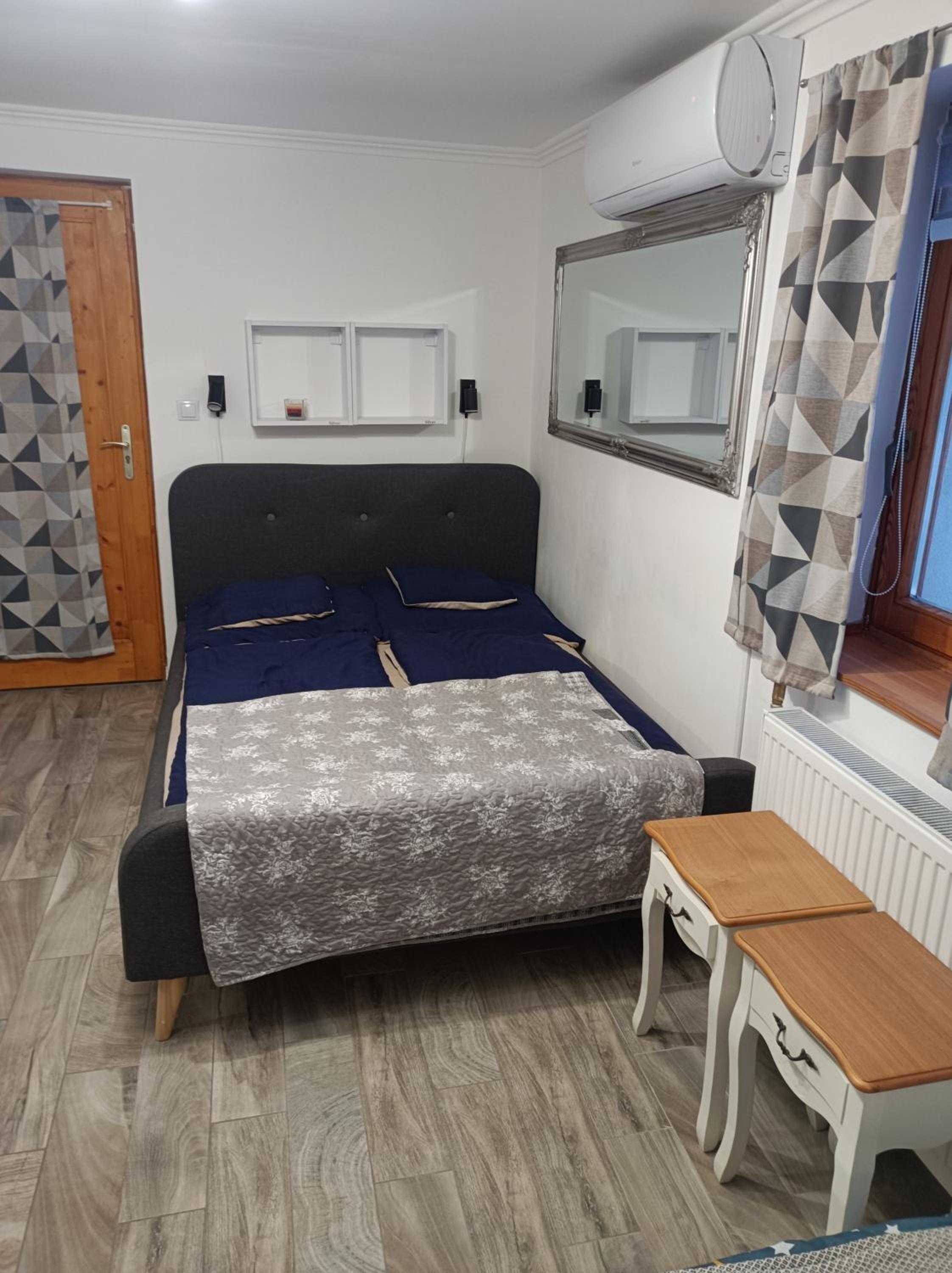 Silver Apartments