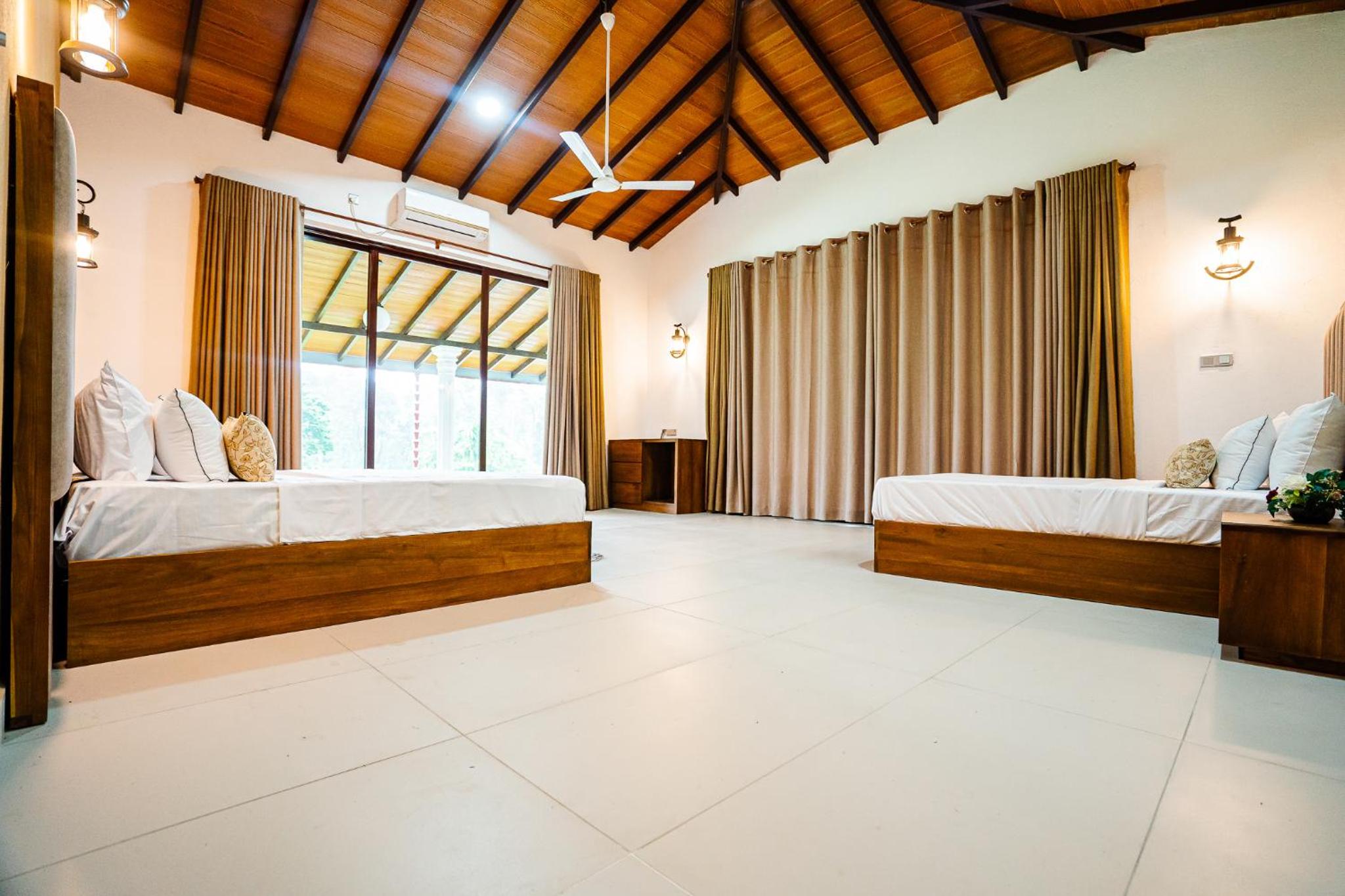 Hyden Villa view 2