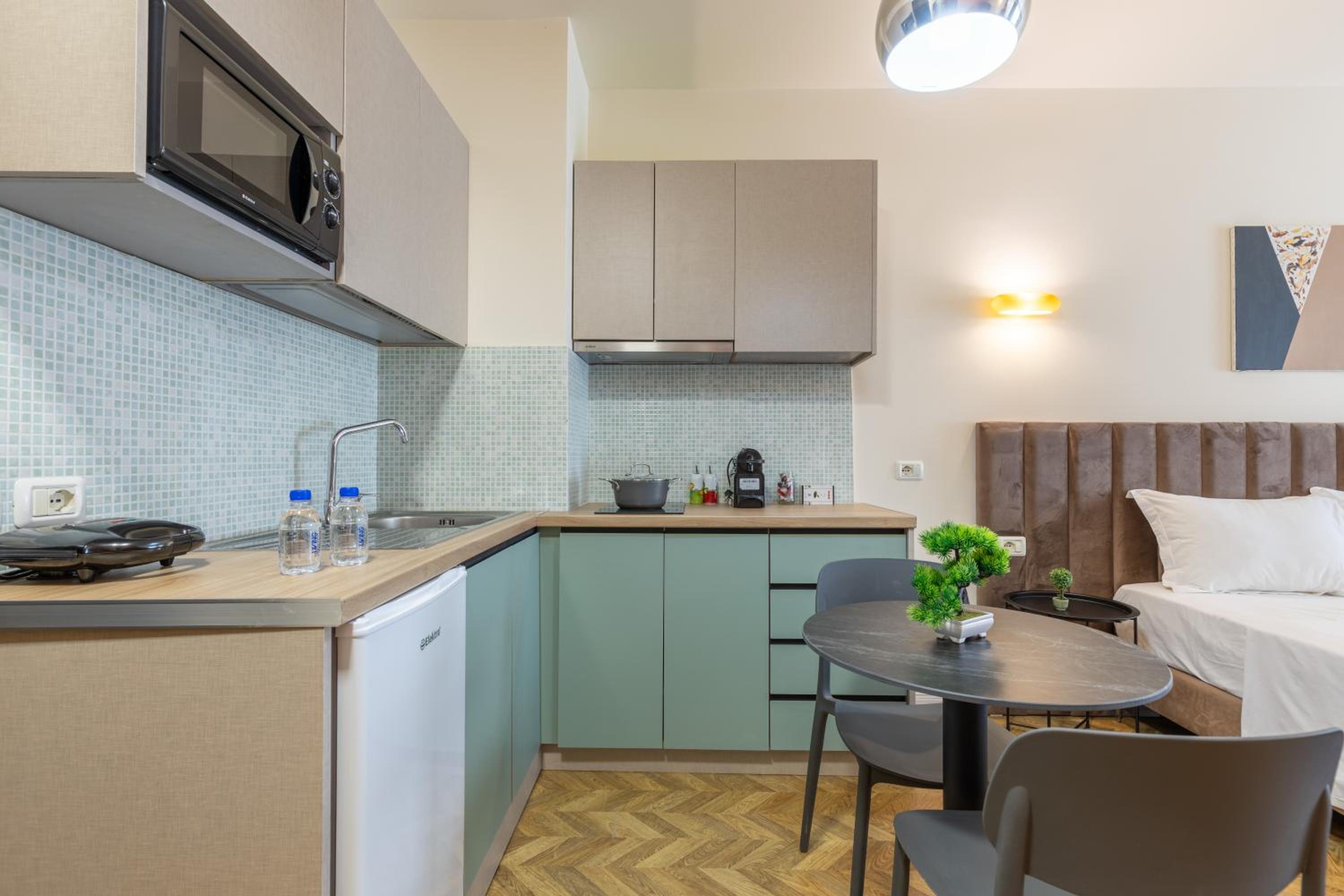 Luxury Suite Studio City Centre