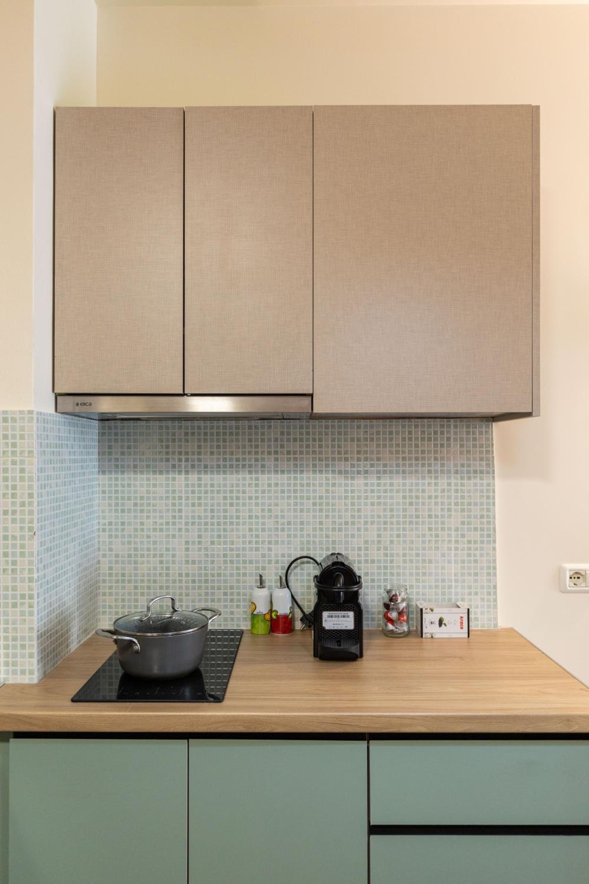 Luxury Suite Studio City Centre