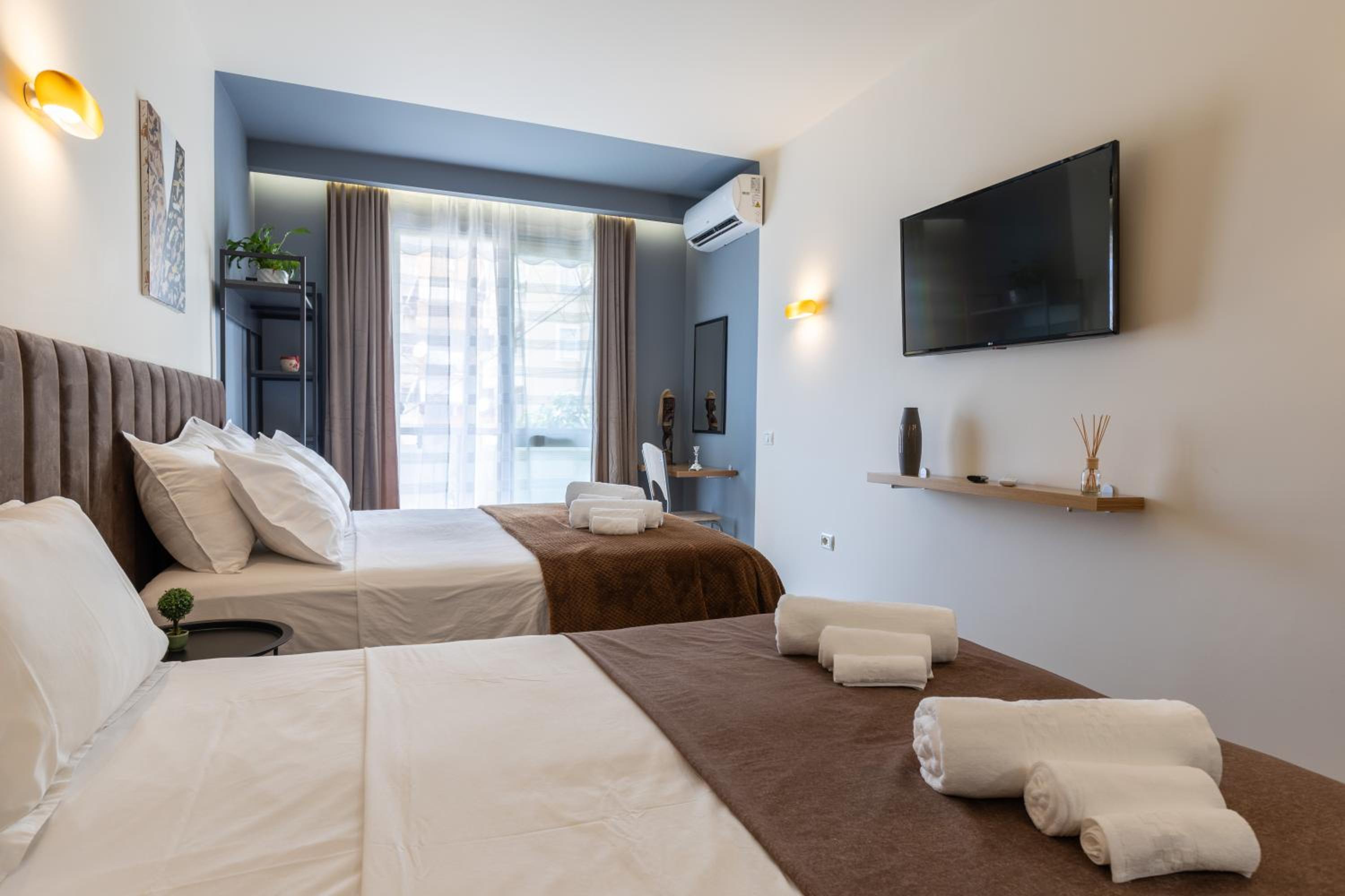 Luxury Suite Studio City Centre