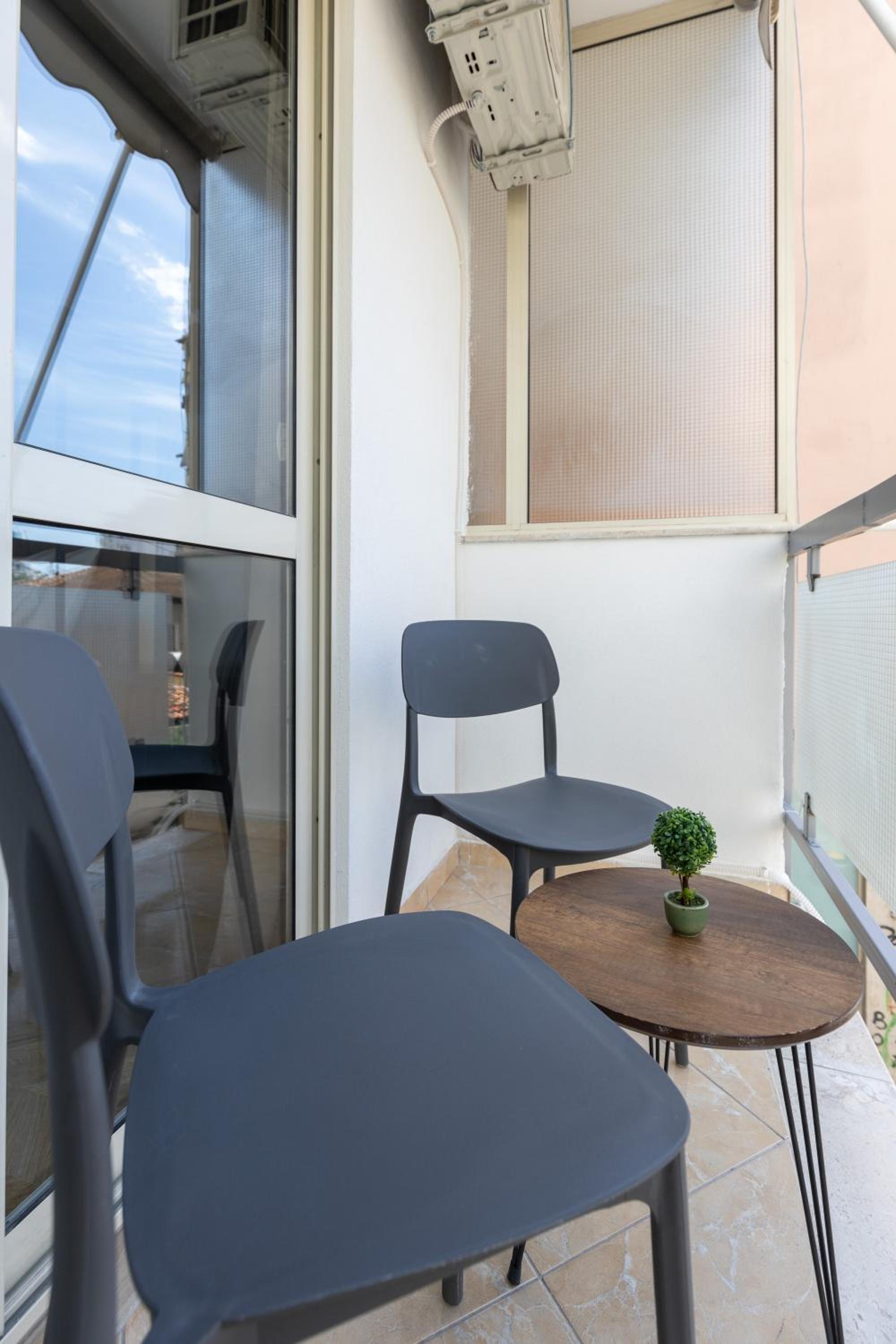 Luxury Suite Studio City Centre