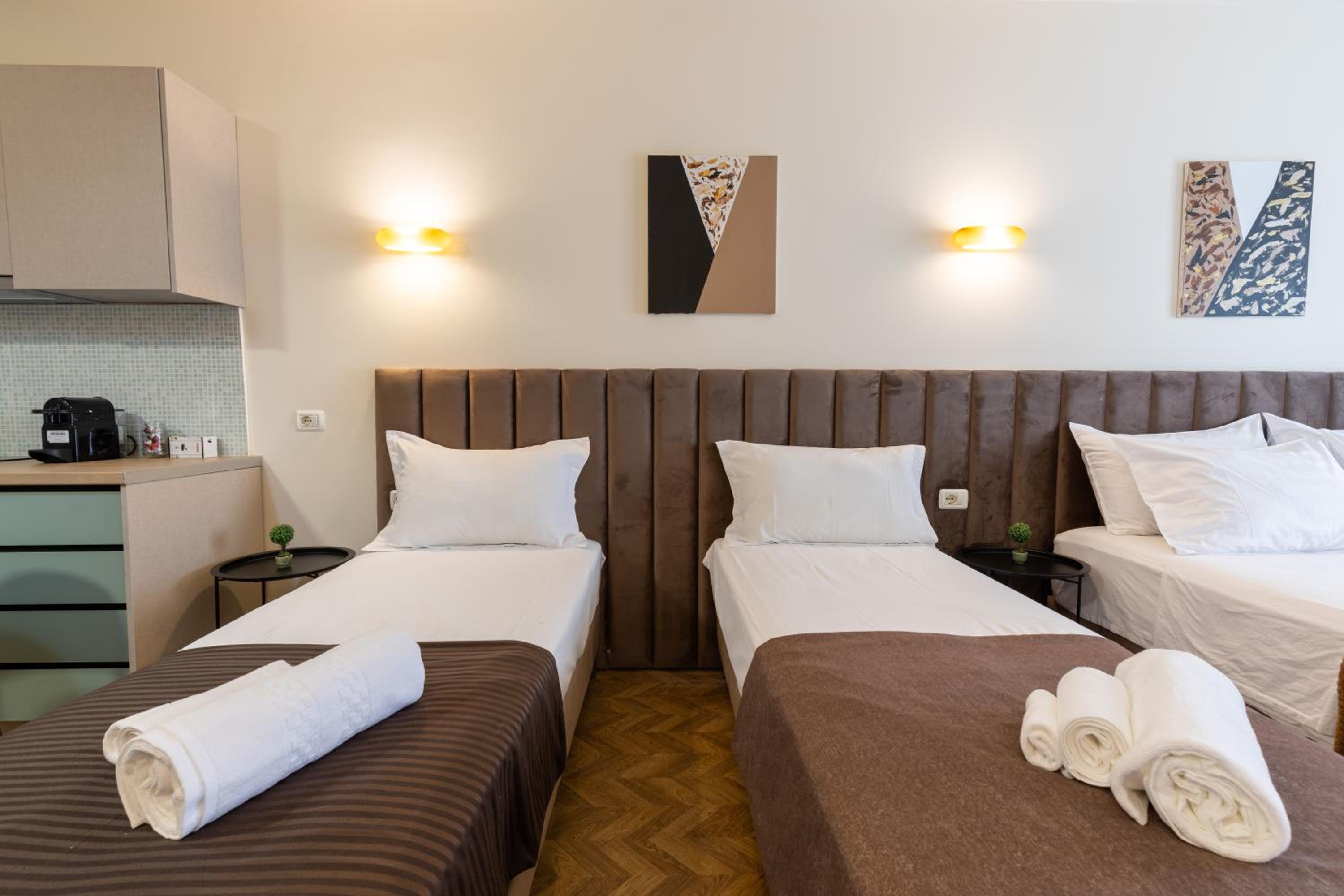Luxury Suite Studio City Centre