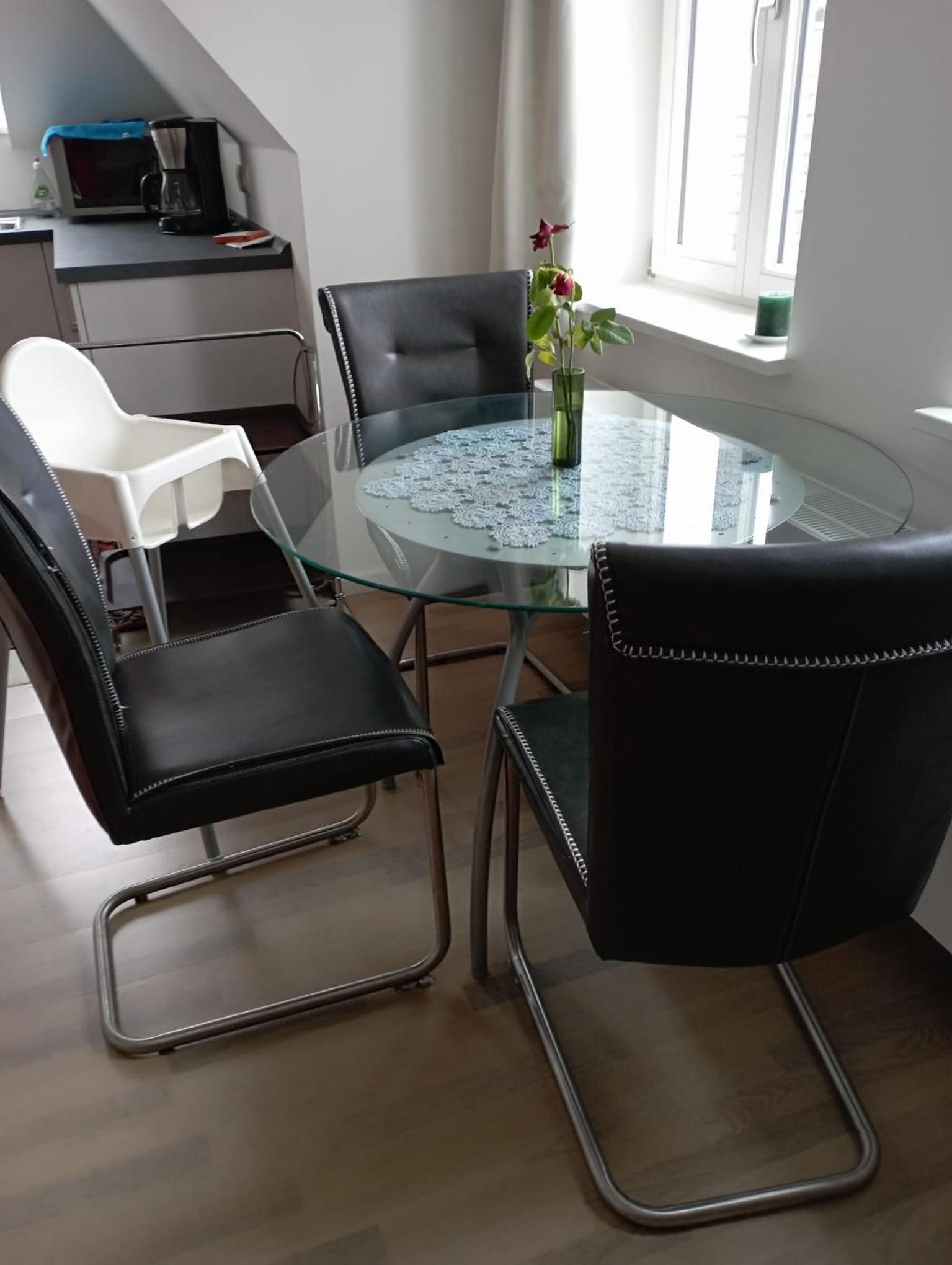 Peaceful Apartment-3 Zi, Loggia & Garden in Blankenese