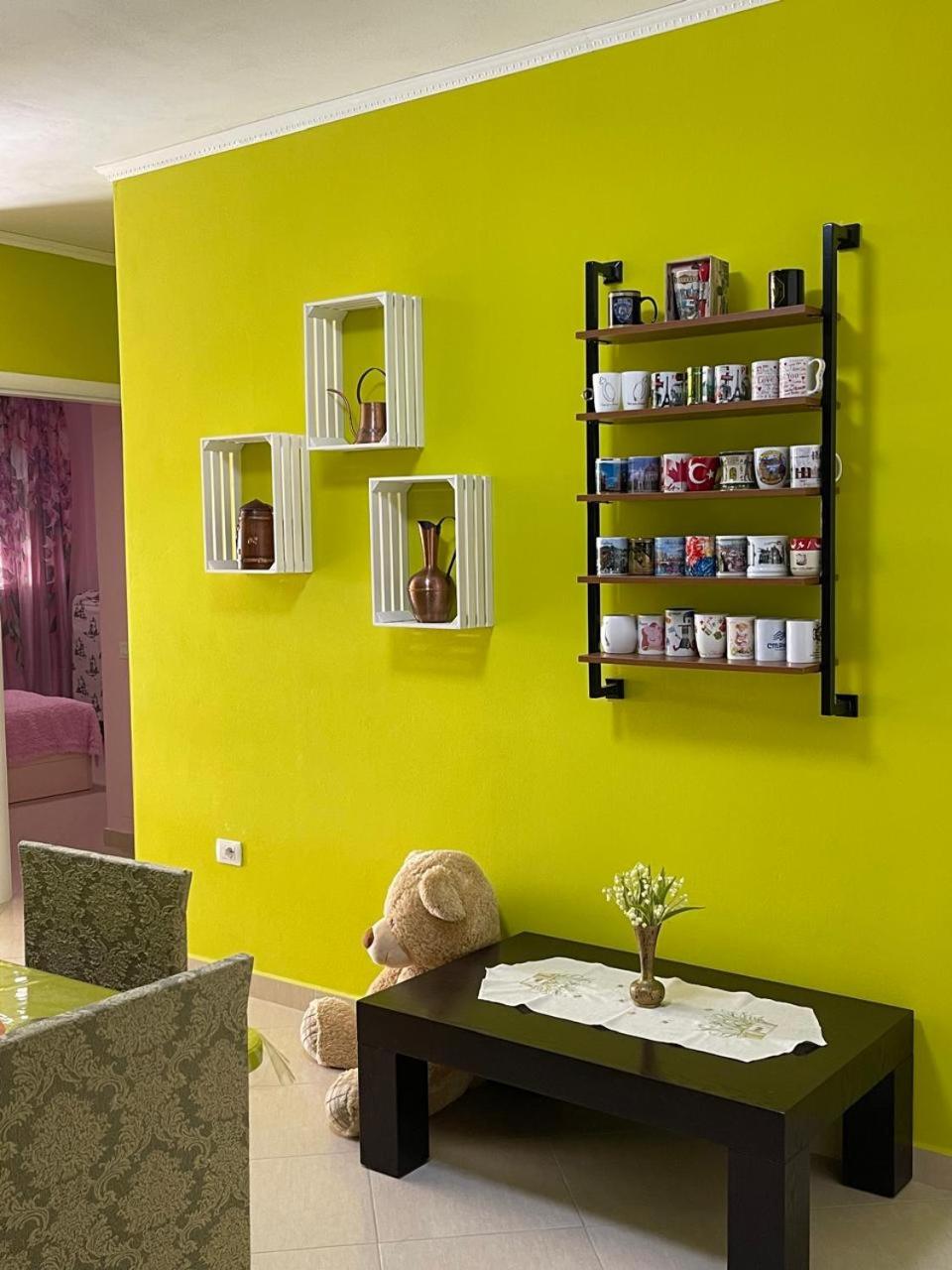 Vira Apartment , Vlora