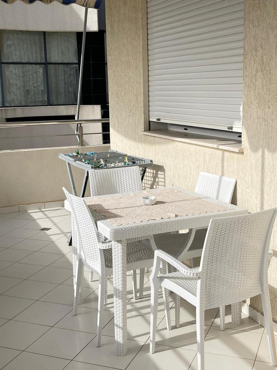 Vira Apartment , Vlora