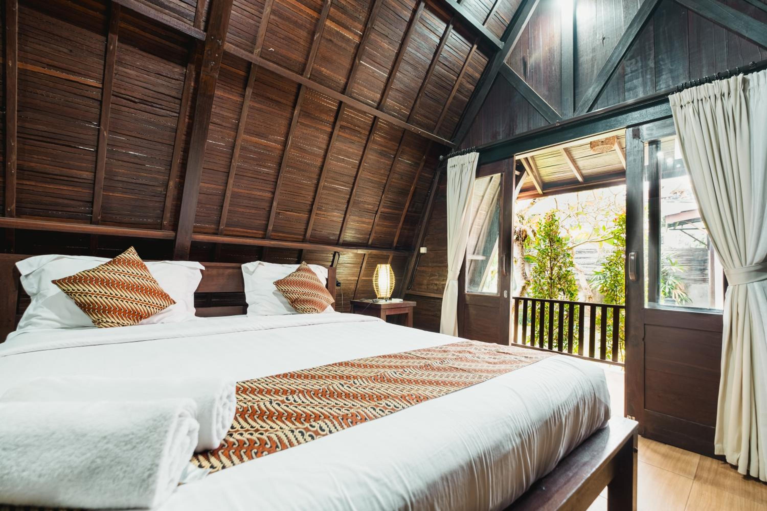 Sandat Bali Villa Canggu view 4