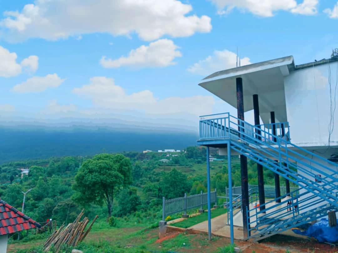 Rima leisure resort Kandhalloor