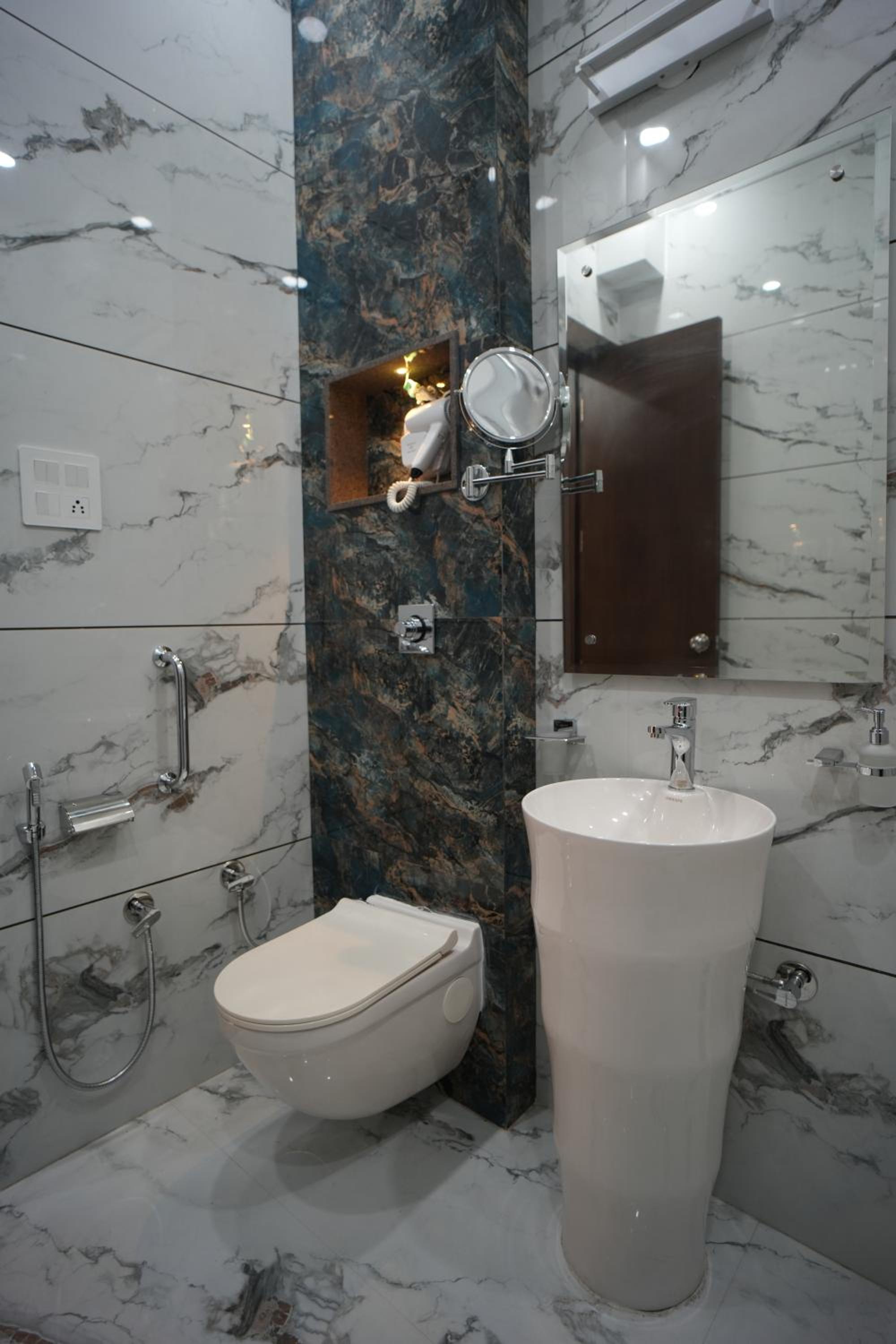 Photo 25