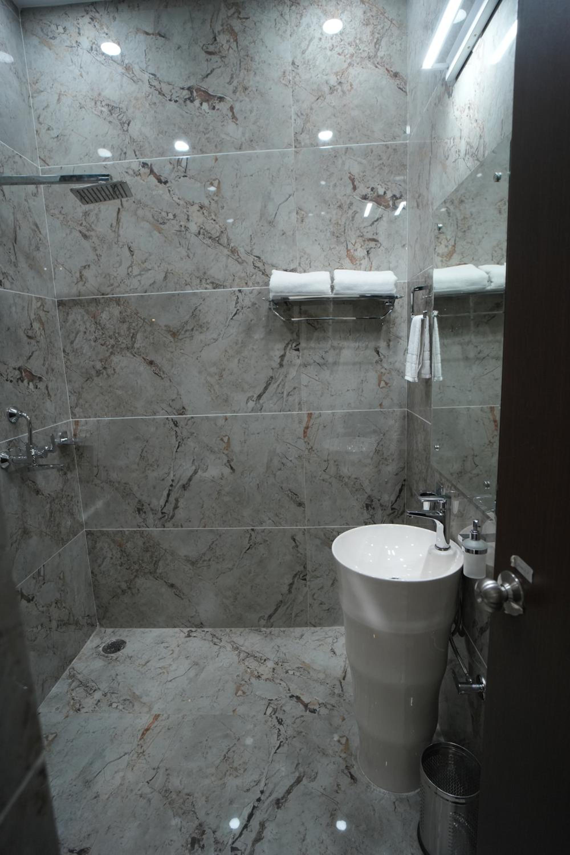 Photo 26