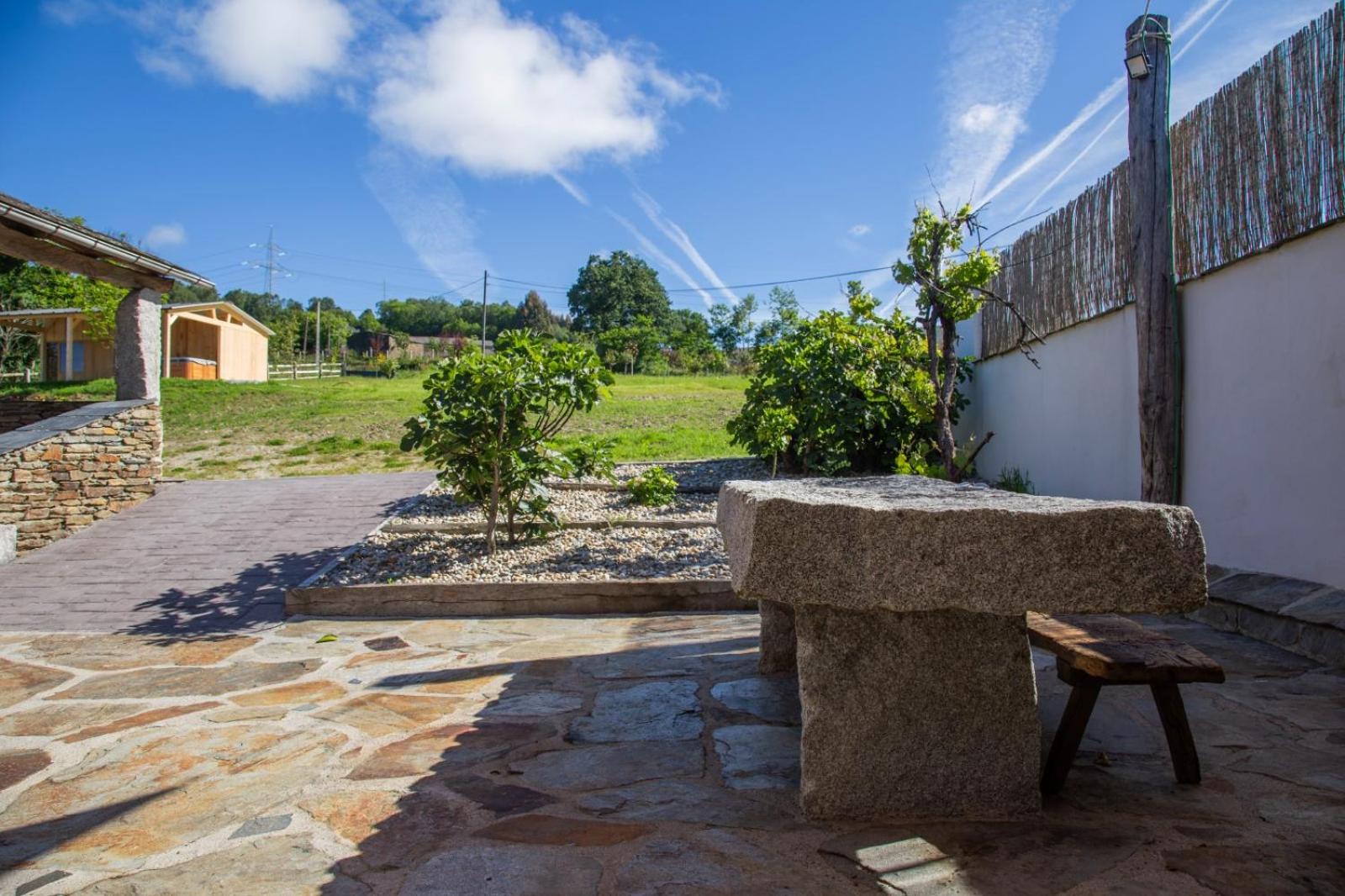 Apartamentos Lucio Rodinso