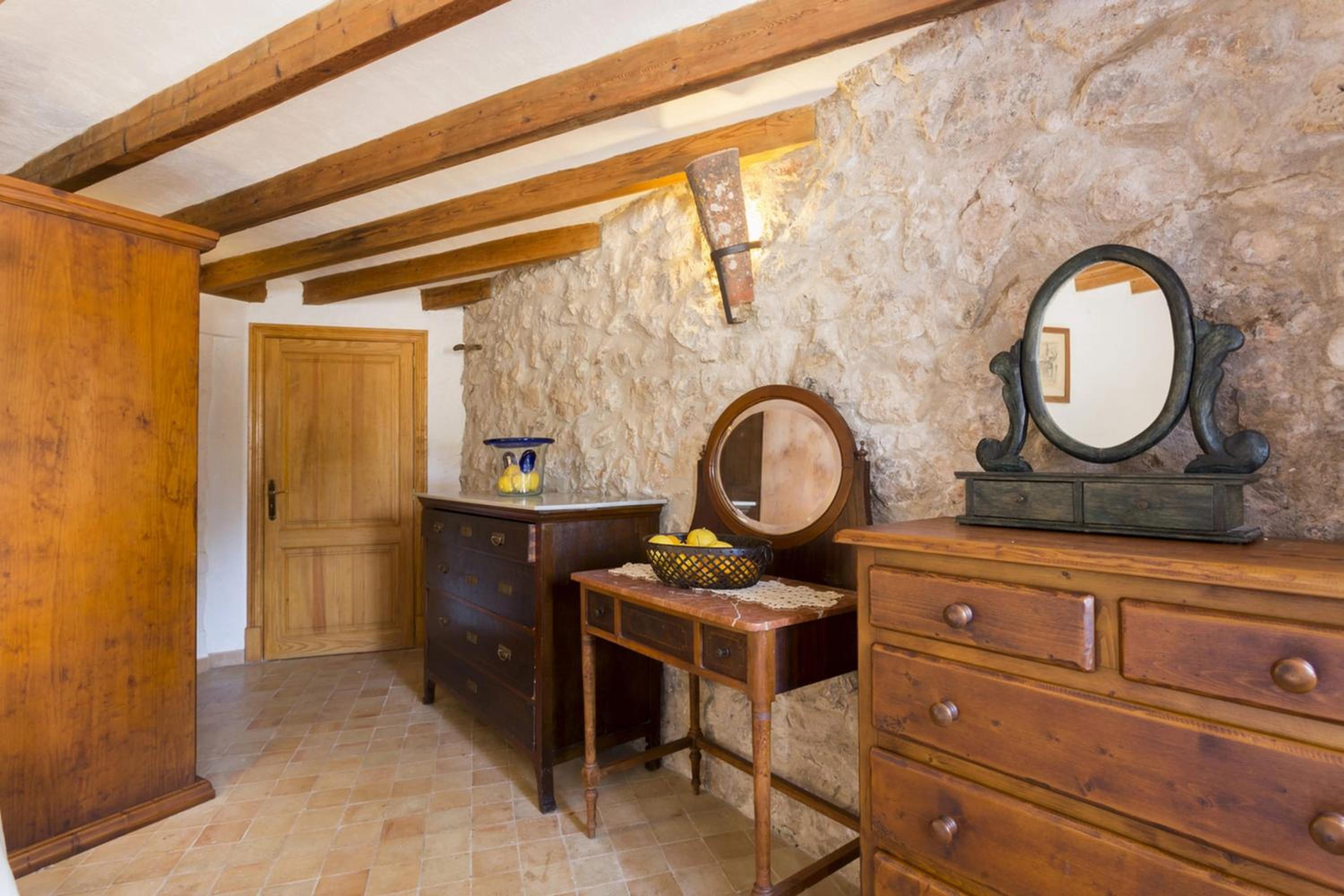 Spacious Apartment in Pollenca with Pool and Mountain View