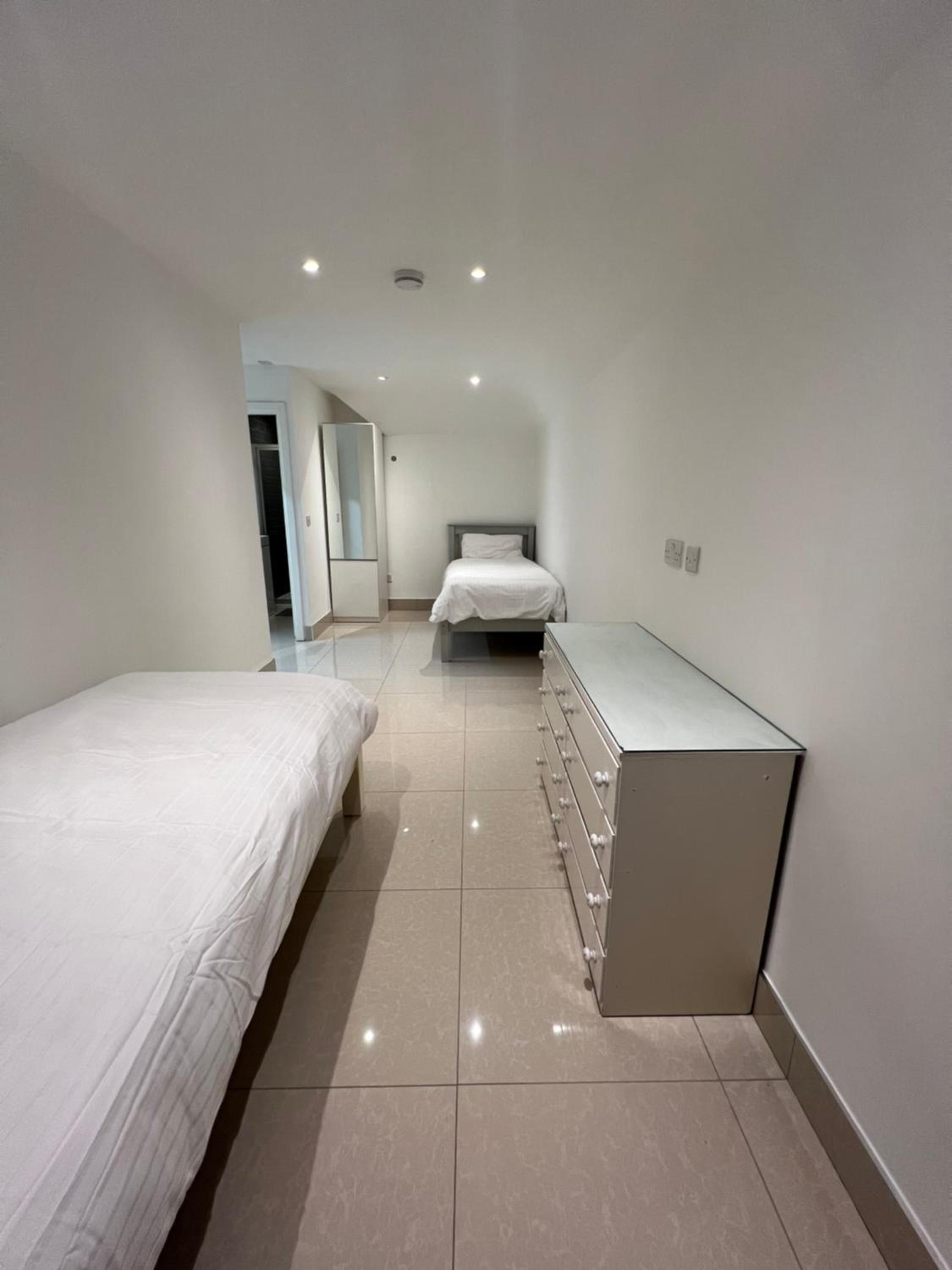 Lovely Dublin Home - Just 15 Mins to City Centre